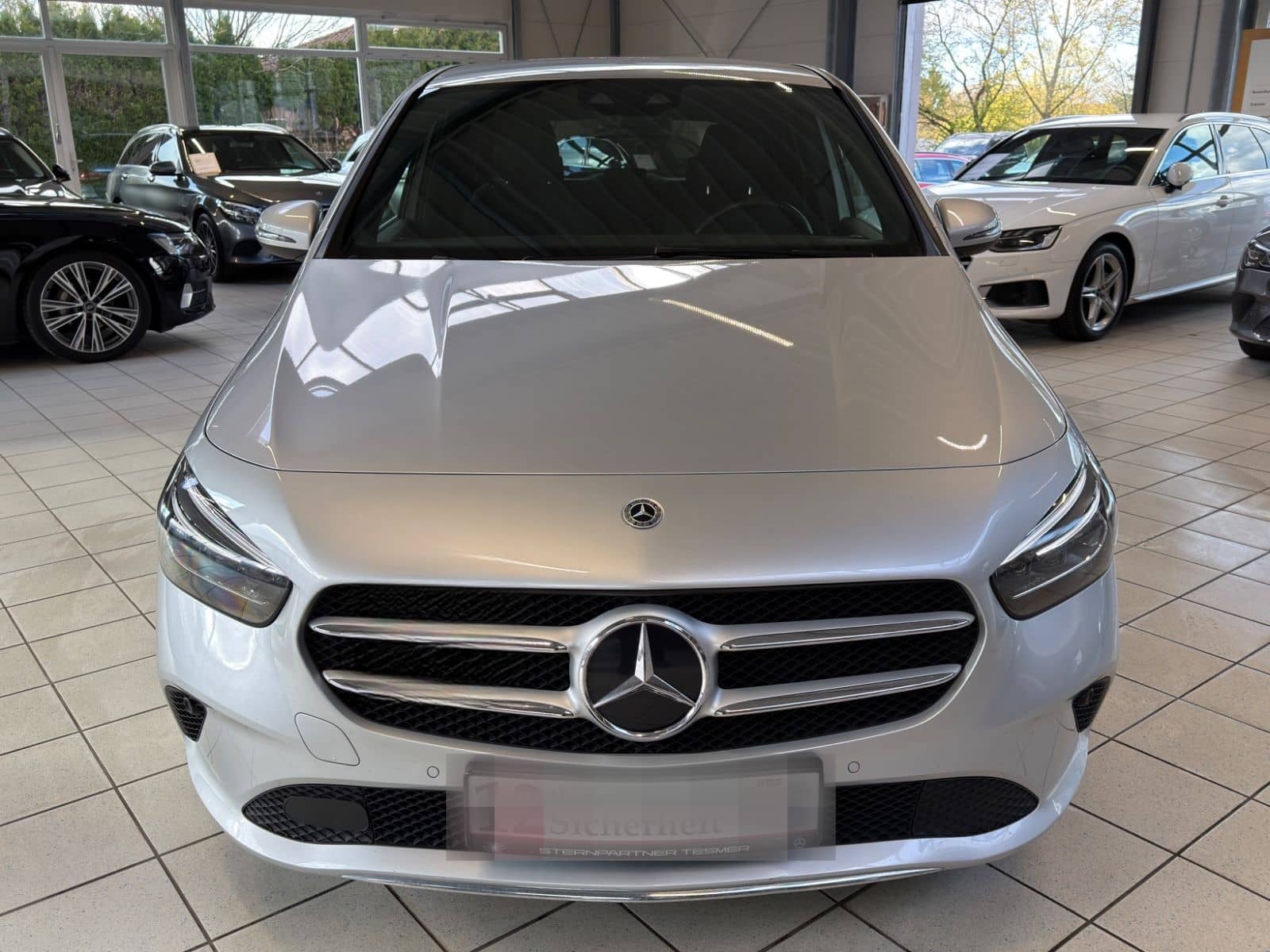 Mercedes-Benz B 200 d MBUX/Multibeam LED/CarPlay/AHK/HeadUp foto 12