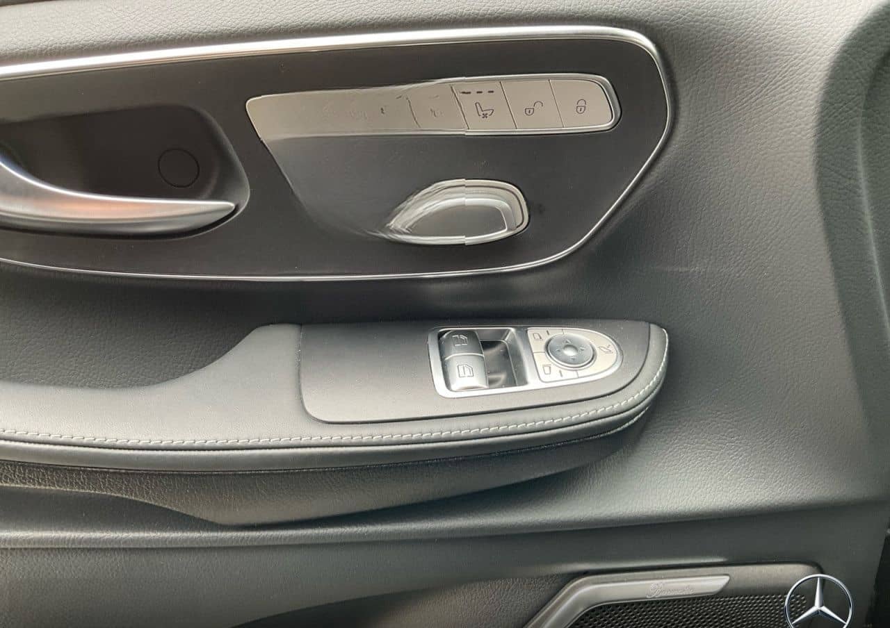 Mercedes-Benz V 300 d 4M Extralang EXCLUSIVE+Allrad+AMG+9G+AHK foto 15