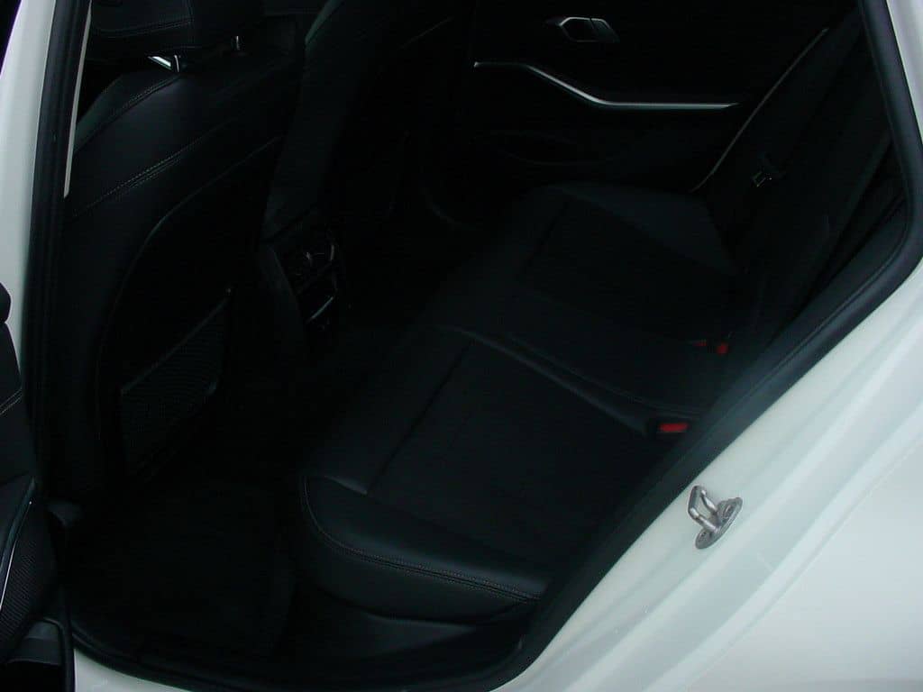 BMW 318d*Sport Line*Navi*DAB*LED*AHK* foto 8