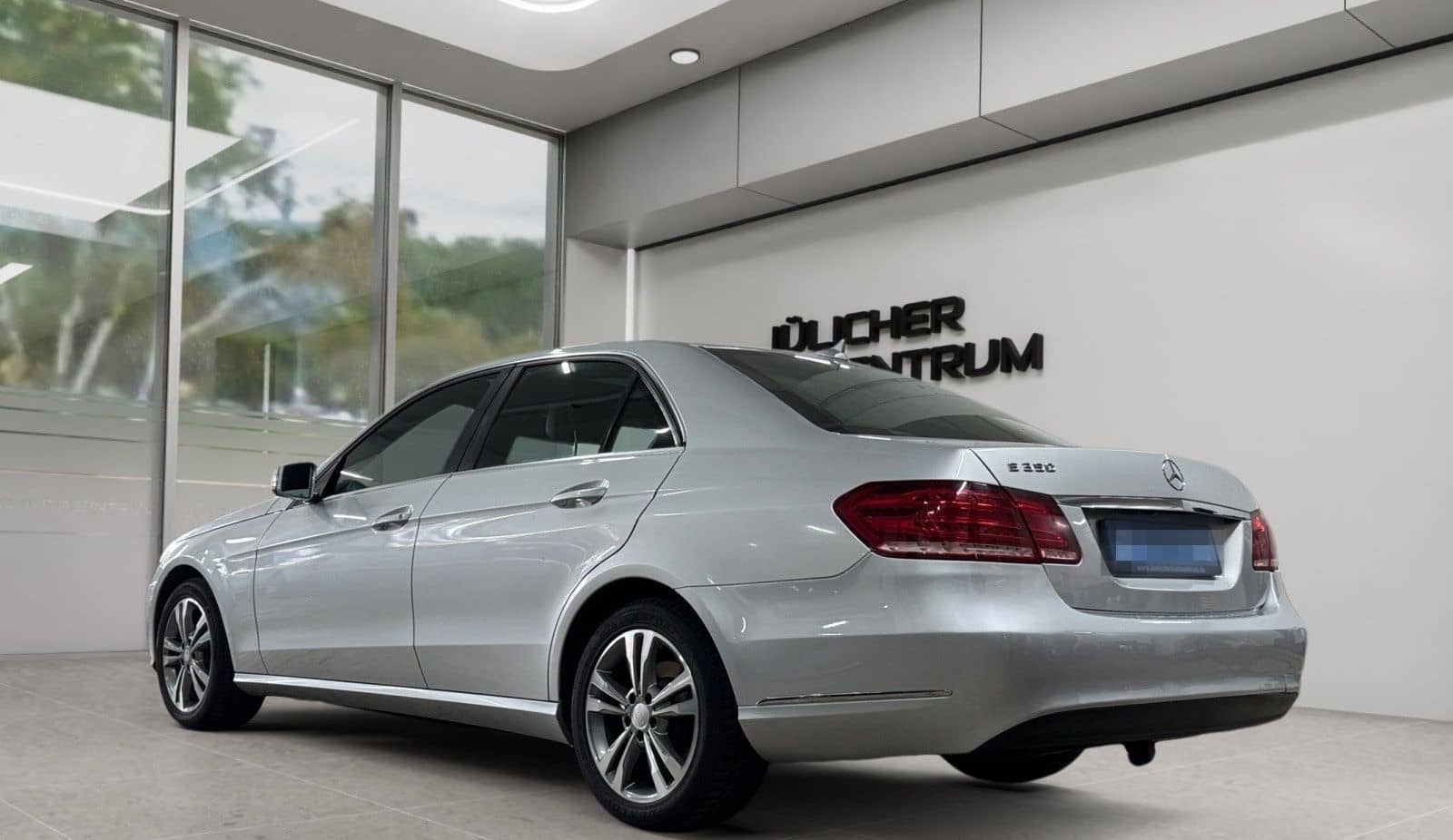Mercedes-Benz E 350 CGI BlueEfficiency 4Matic Aut., Rentner foto 6