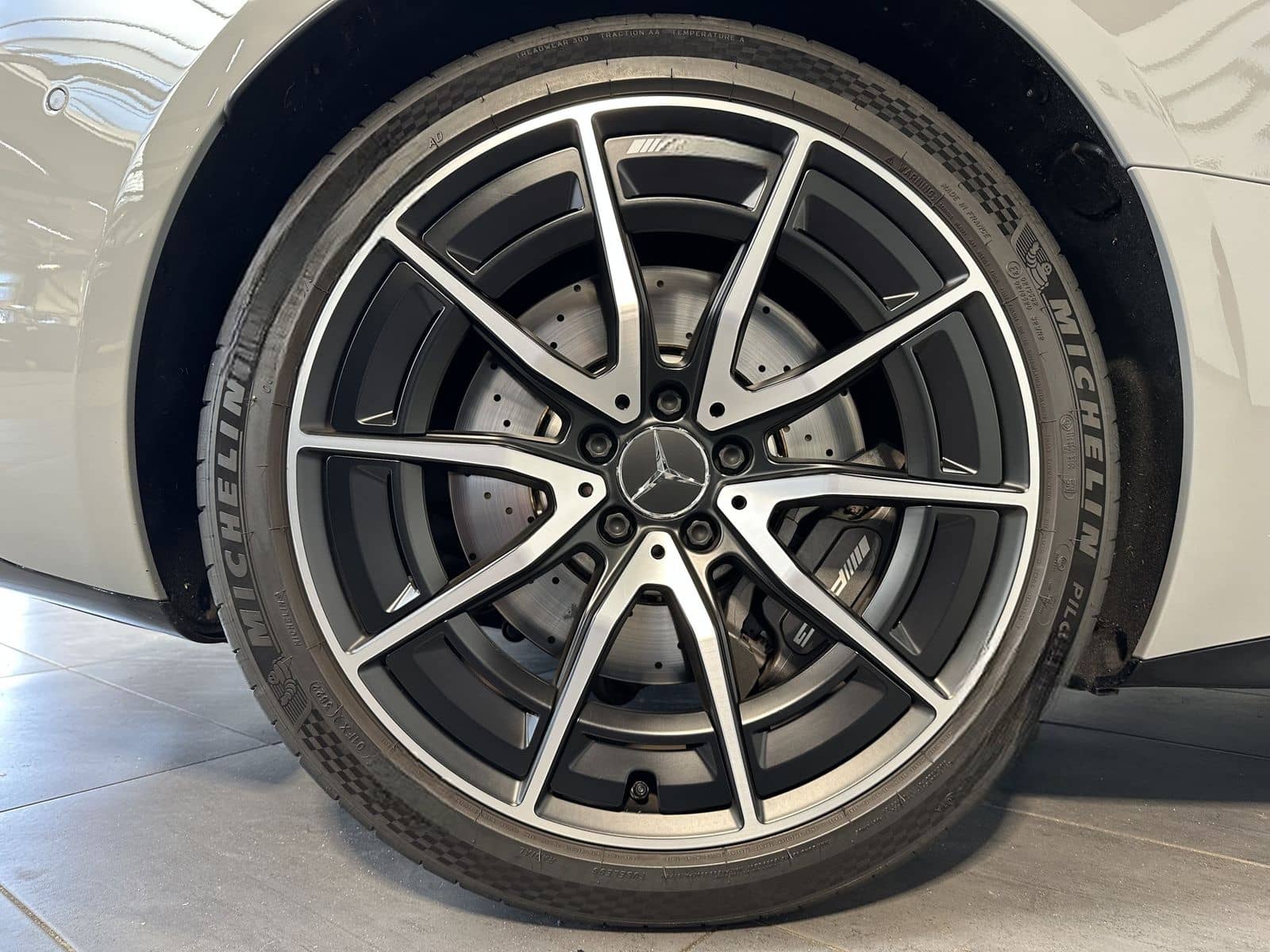 Mercedes-Benz SL 43 AMG NAV+LED+DISTRONIC+VCOCK+HUD+360°+20ZO foto 3