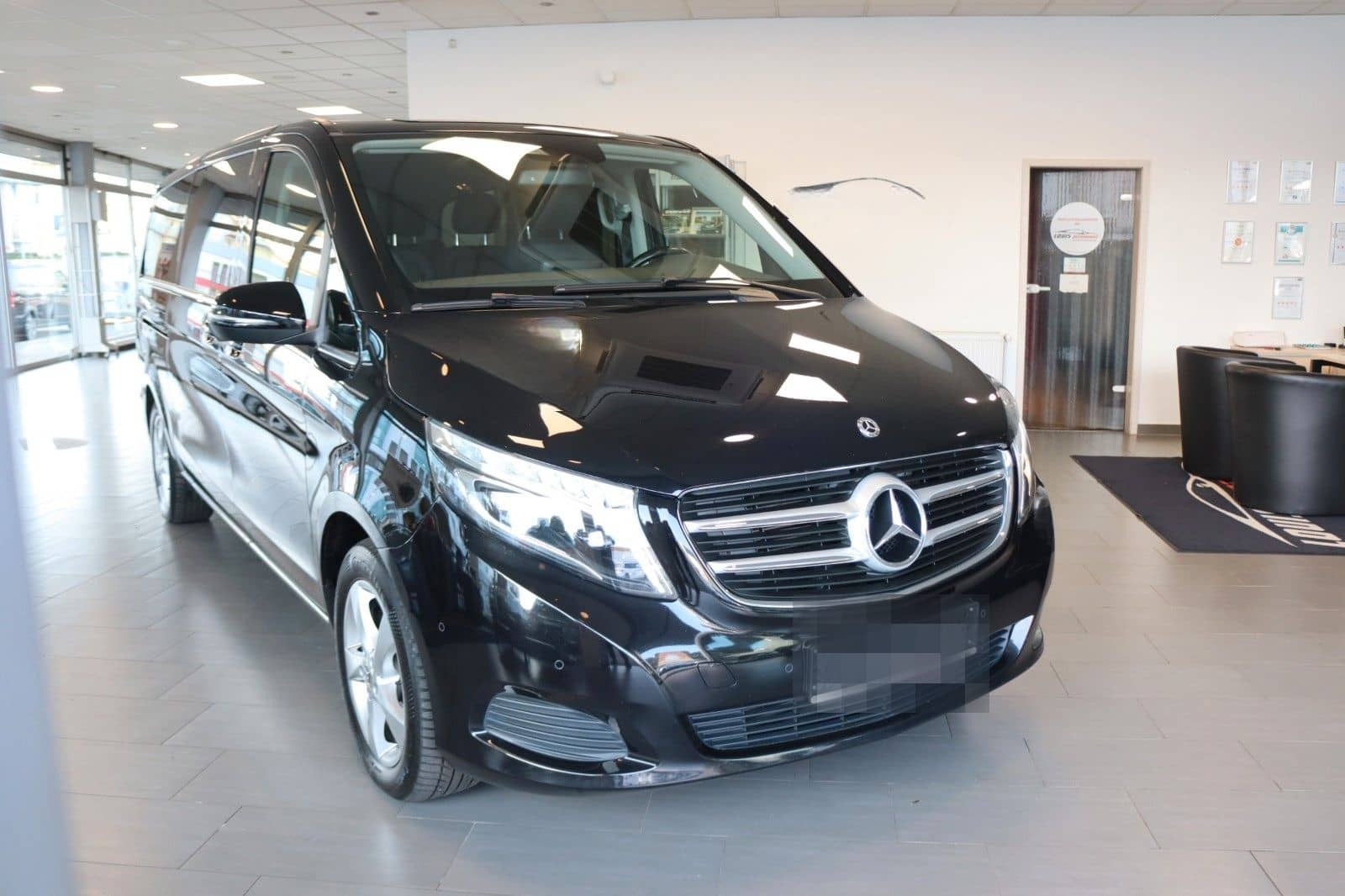 Mercedes-Benz V 250 d AVANTGARDE extra lang 8-SITZR./VOLLEDER foto 4