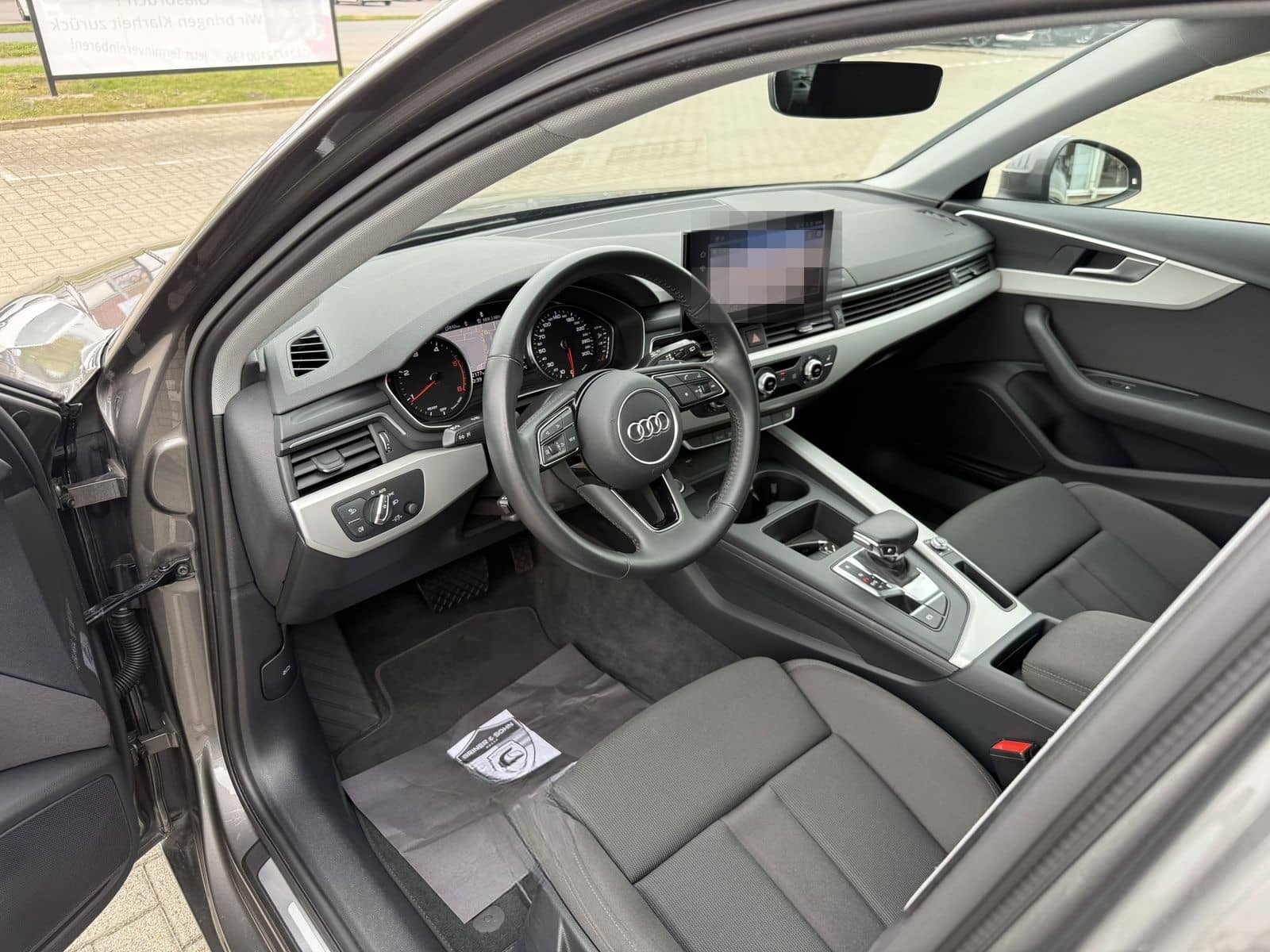 Audi A4 Avant 35 TDI S-Tronic,R-Kam,Shz,Navi,8-Fach foto 13