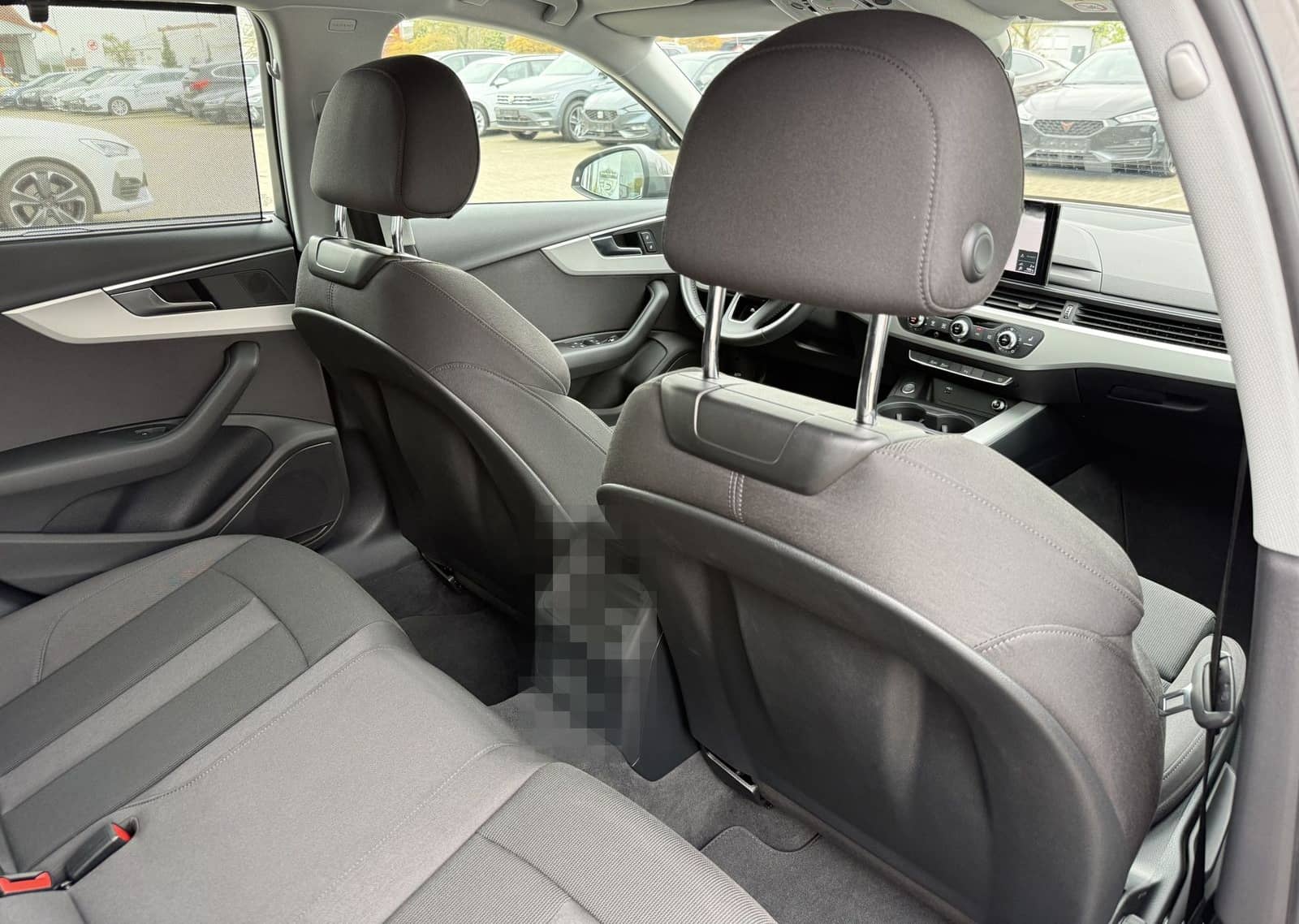 Audi A4 Avant 35 TDI S-Tronic,R-Kam,Shz,Navi,8-Fach foto 23