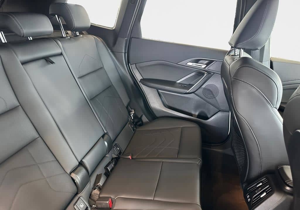 BMW X1 sDrive20i Aut M Sport AHK+Lenkradhzg+Driv.Ass foto 16