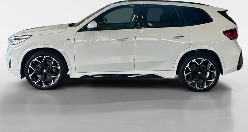 BMW X1 sDrive20i Aut M Sport AHK+Lenkradhzg+Driv.Ass foto 6