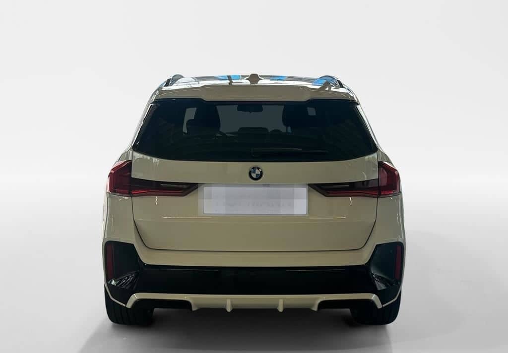 BMW X1 sDrive20i Aut M Sport AHK+Lenkradhzg+Driv.Ass foto 8