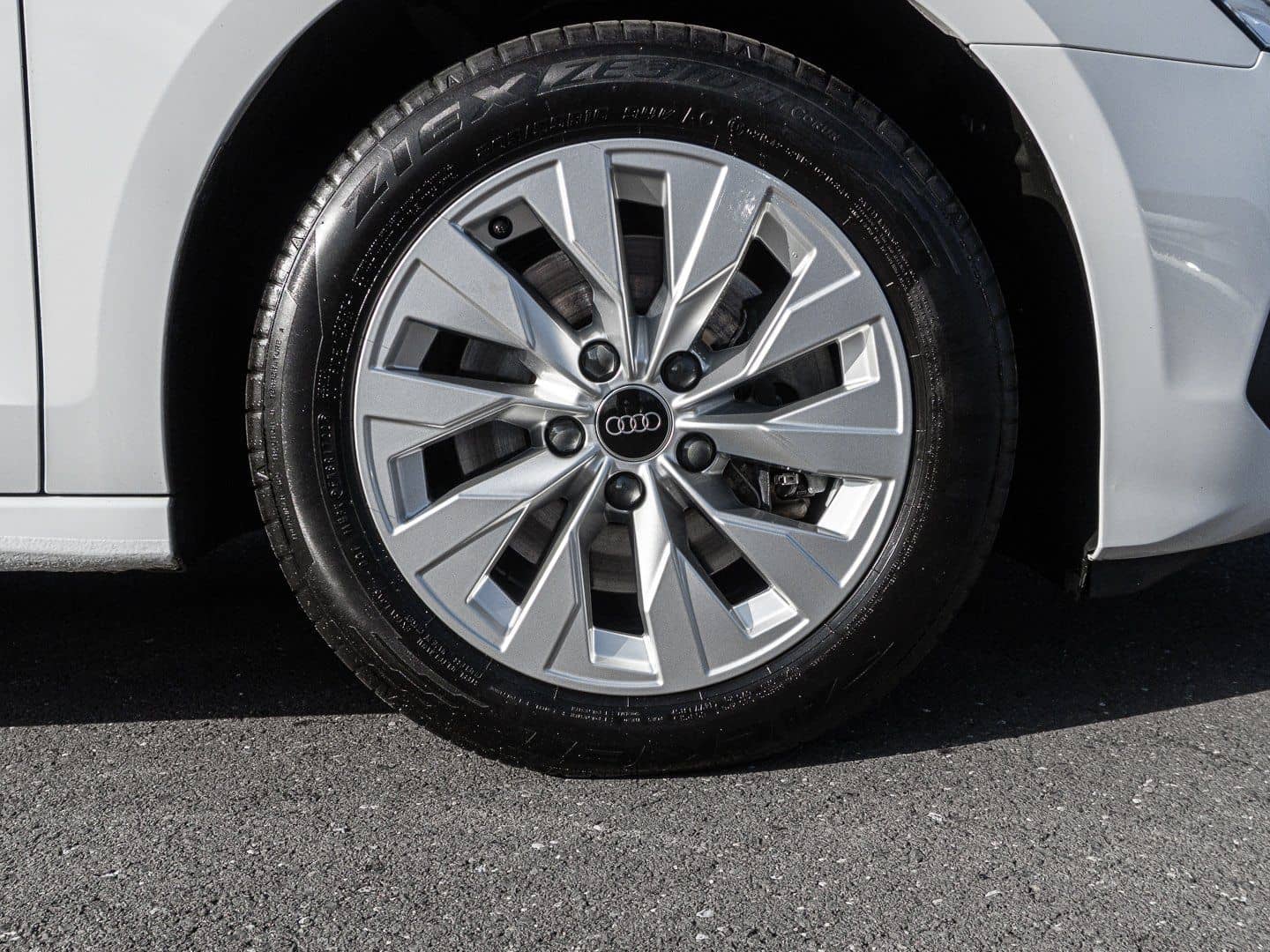 Audi A3 Sportback 40 TFSIe S tronic Virtuell LED Navi foto 7