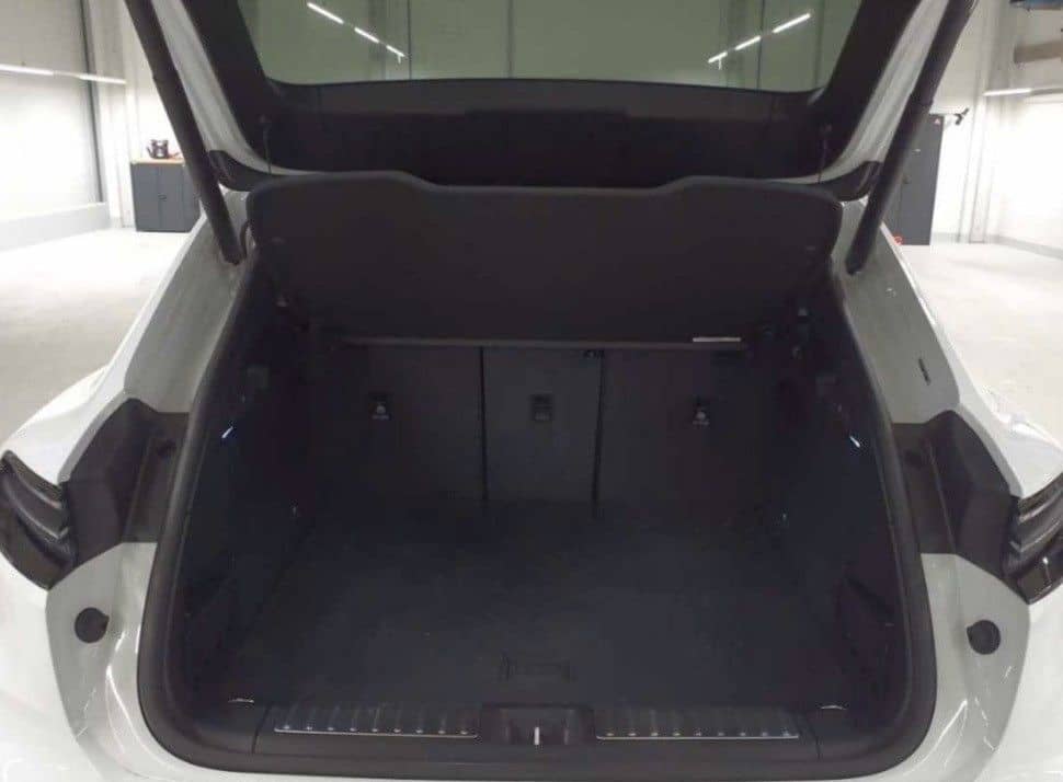 Porsche Macan Electric Basis*PASM*Panorama*Dachreling* foto 12