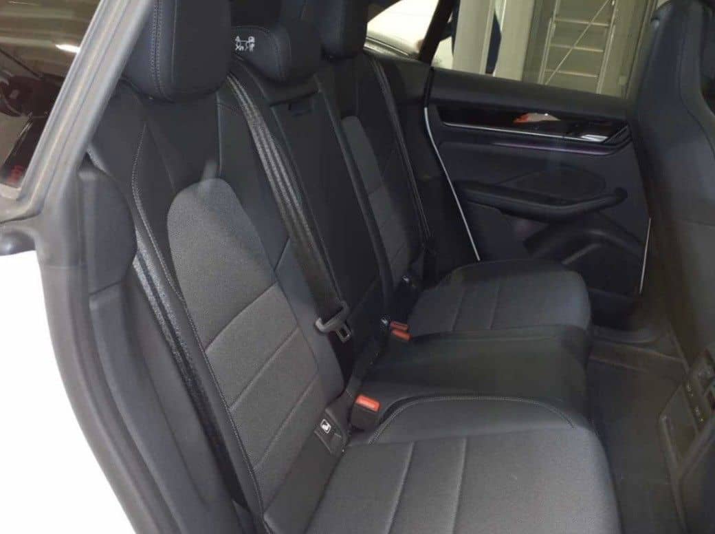 Porsche Macan Electric Basis*PASM*Panorama*Dachreling* foto 9