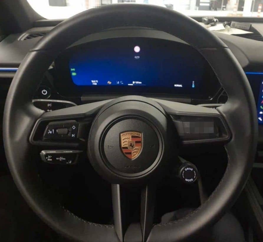 Porsche Macan Electric Basis*PASM*Panorama*Dachreling* foto 10