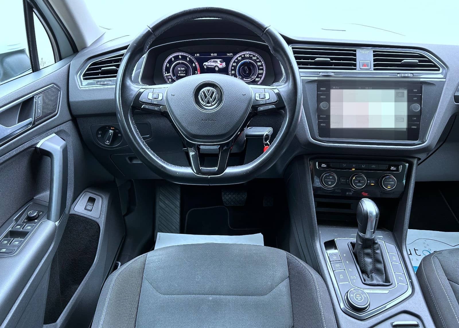 Volkswagen Tiguan 2.0 TSI 4MOTION Aut. Navi LED Alu Tüv NEU foto 11