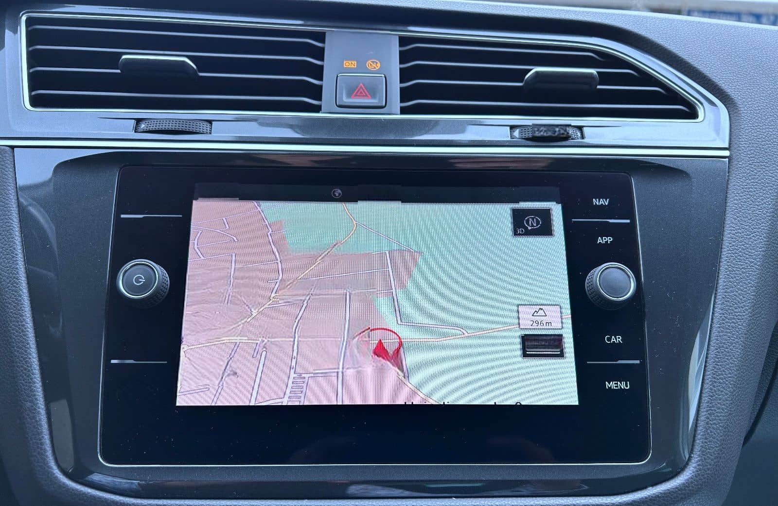 Volkswagen Tiguan 2.0 TSI 4MOTION Aut. Navi LED Alu Tüv NEU foto 12