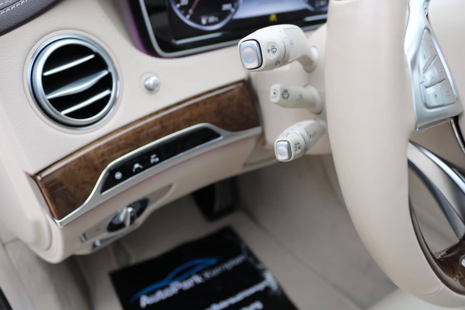 Mercedes-Benz S 500 4Matic V8 AMG Line** foto 10