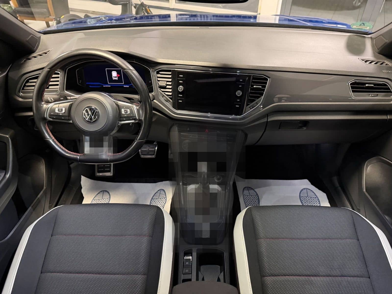 Volkswagen T-Roc 2.0 Sport 4M 1.Hand ACC PANO LED CAM DSG foto 13