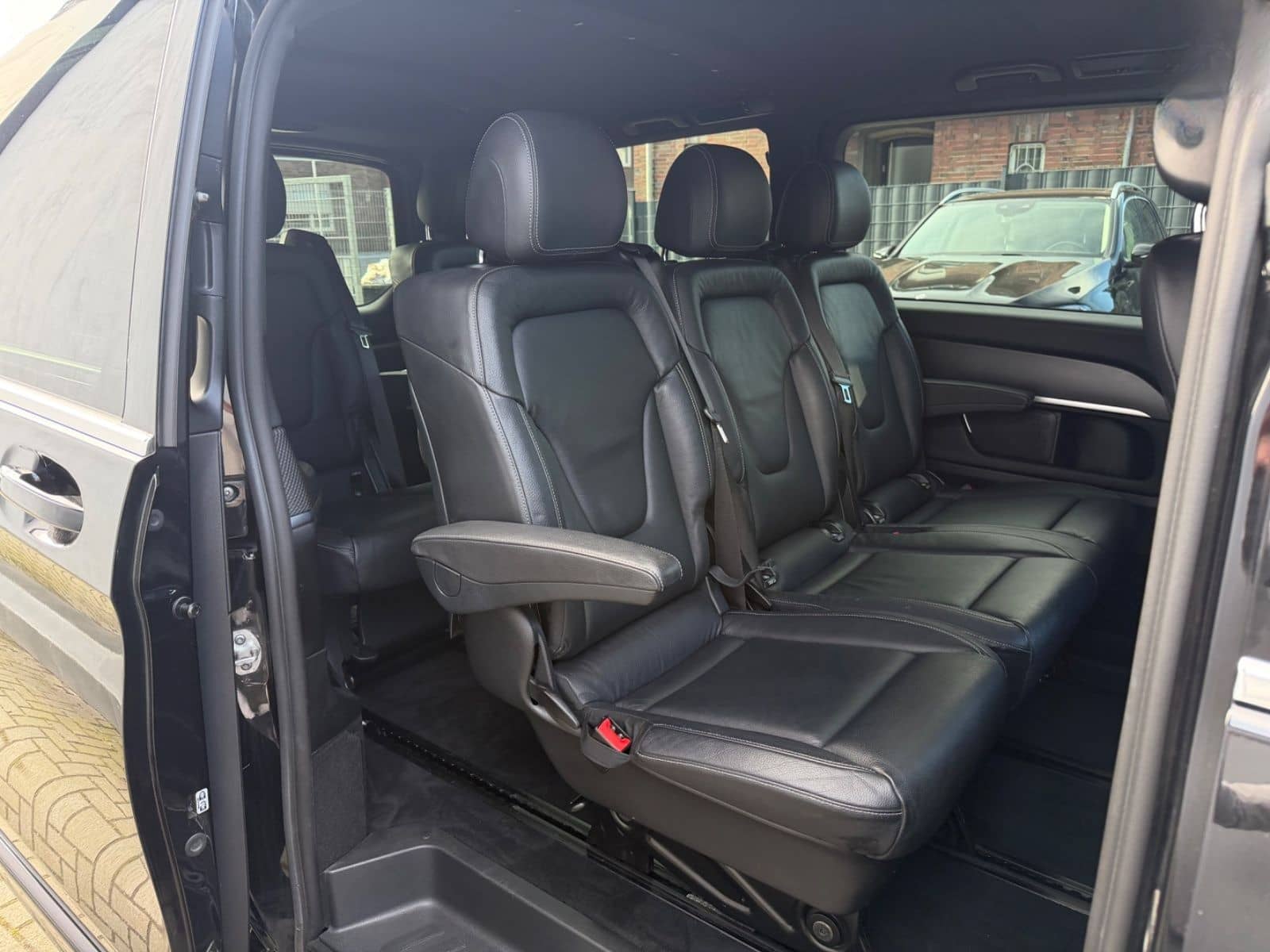 Mercedes-Benz V 300 d Lang Amg Line Service Neu AHK 7xPlatz foto 14