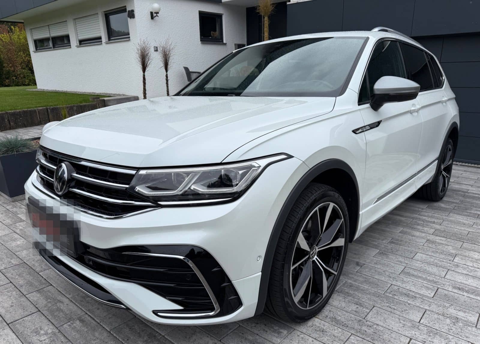 Volkswagen Tiguan Allspace R-Line Pano ActiveDsp HeadUp foto 1