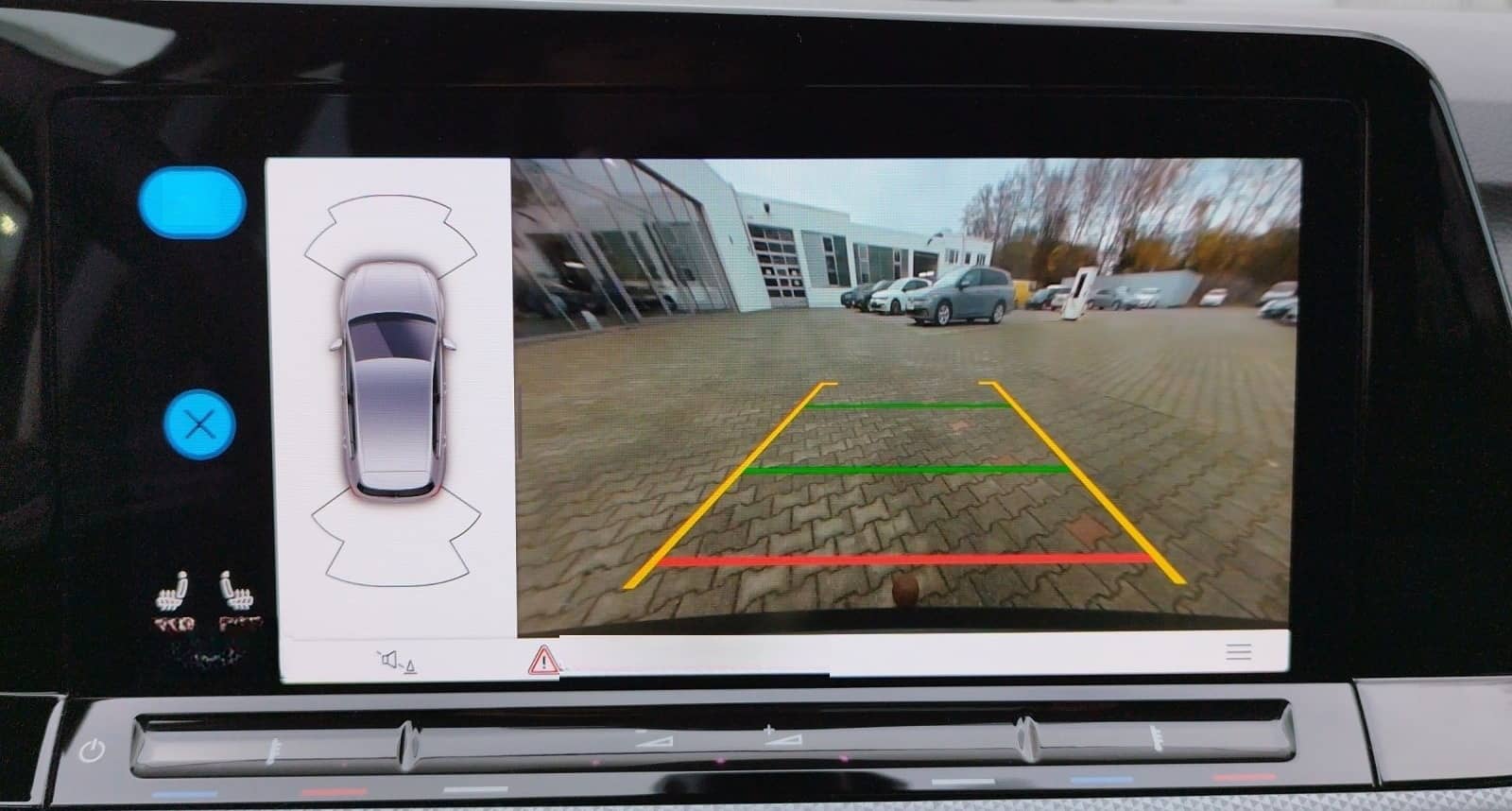 Volkswagen Golf VIII Active 1.5 TSI AHK/LED+/RFK/SHZ/DAB+ foto 18