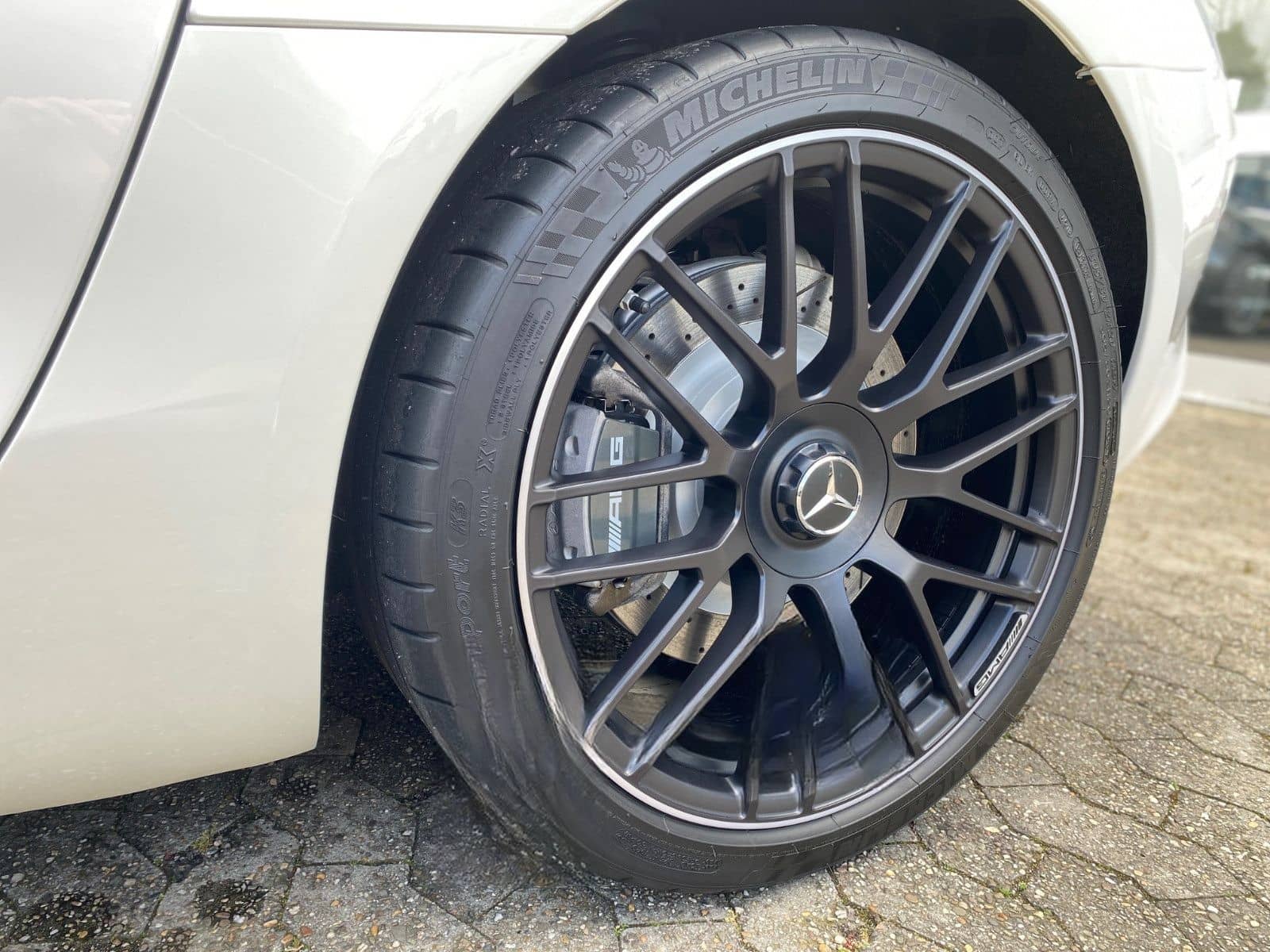 Mercedes-Benz AMG GT Roadster JUNGESTERNE GARANTIE foto 7