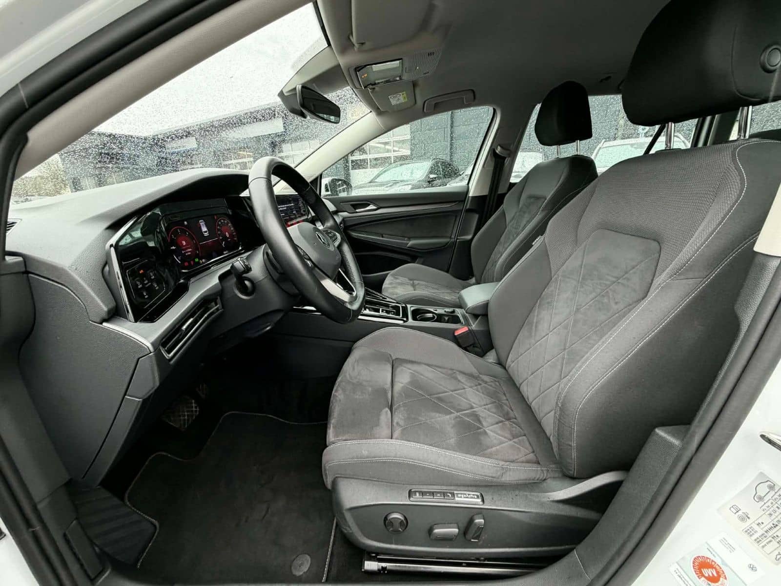 Volkswagen Golf VIII Variant Style foto 21