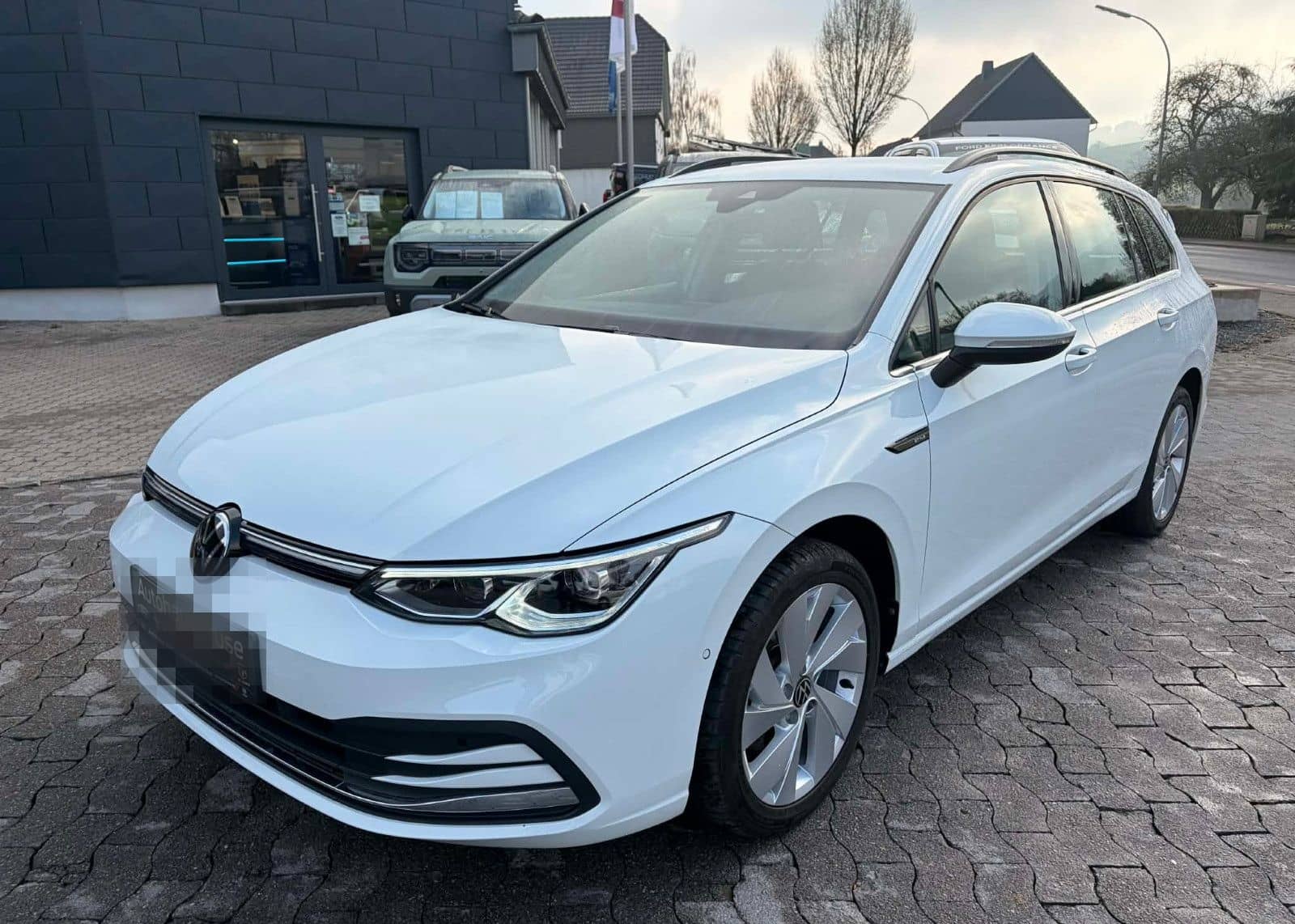 Volkswagen Golf VIII Variant Style foto 6