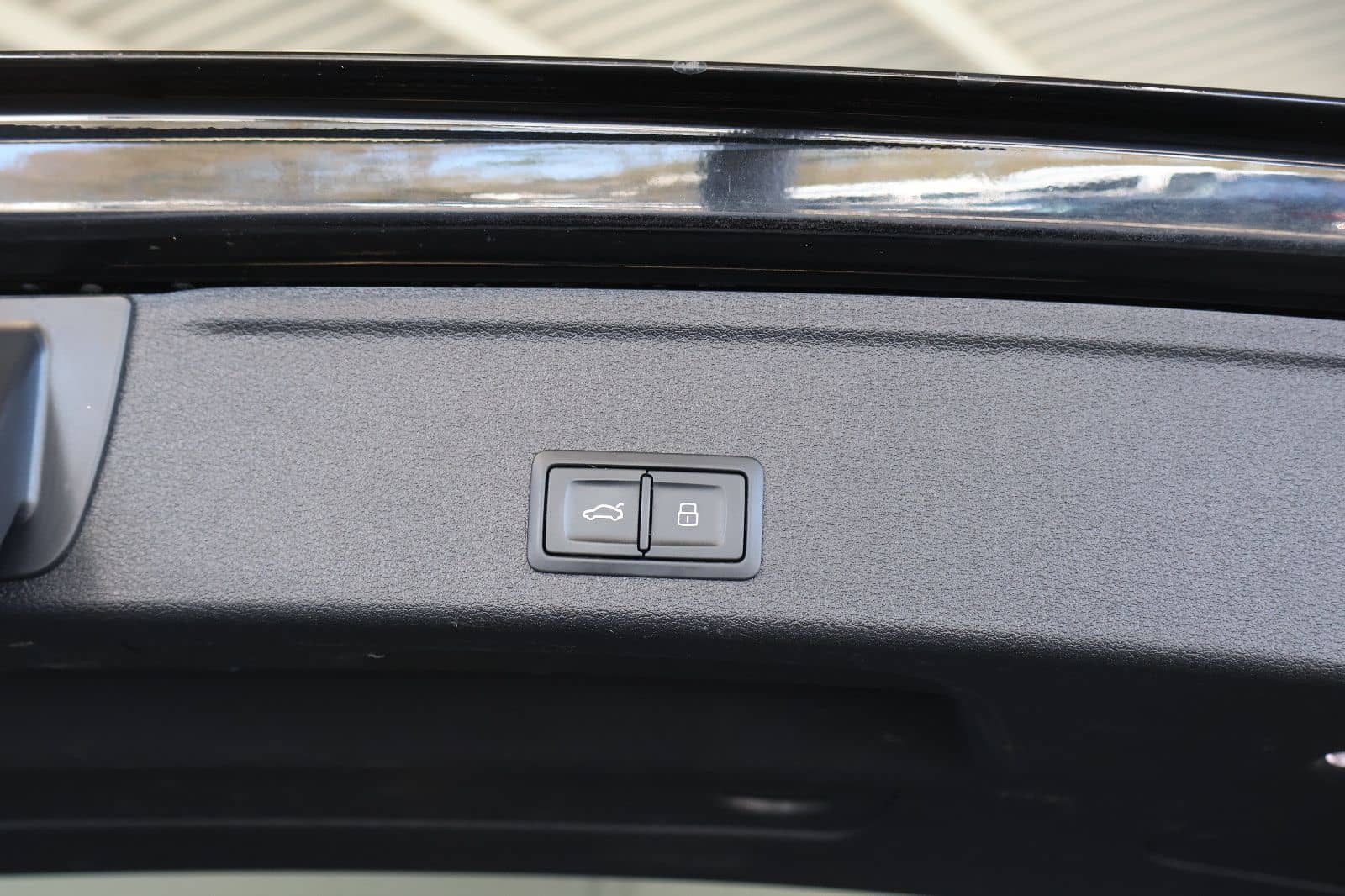 Audi A4 Avant 35 TFSI CARPLAY+FRONT+KEY+LED+17" foto 16