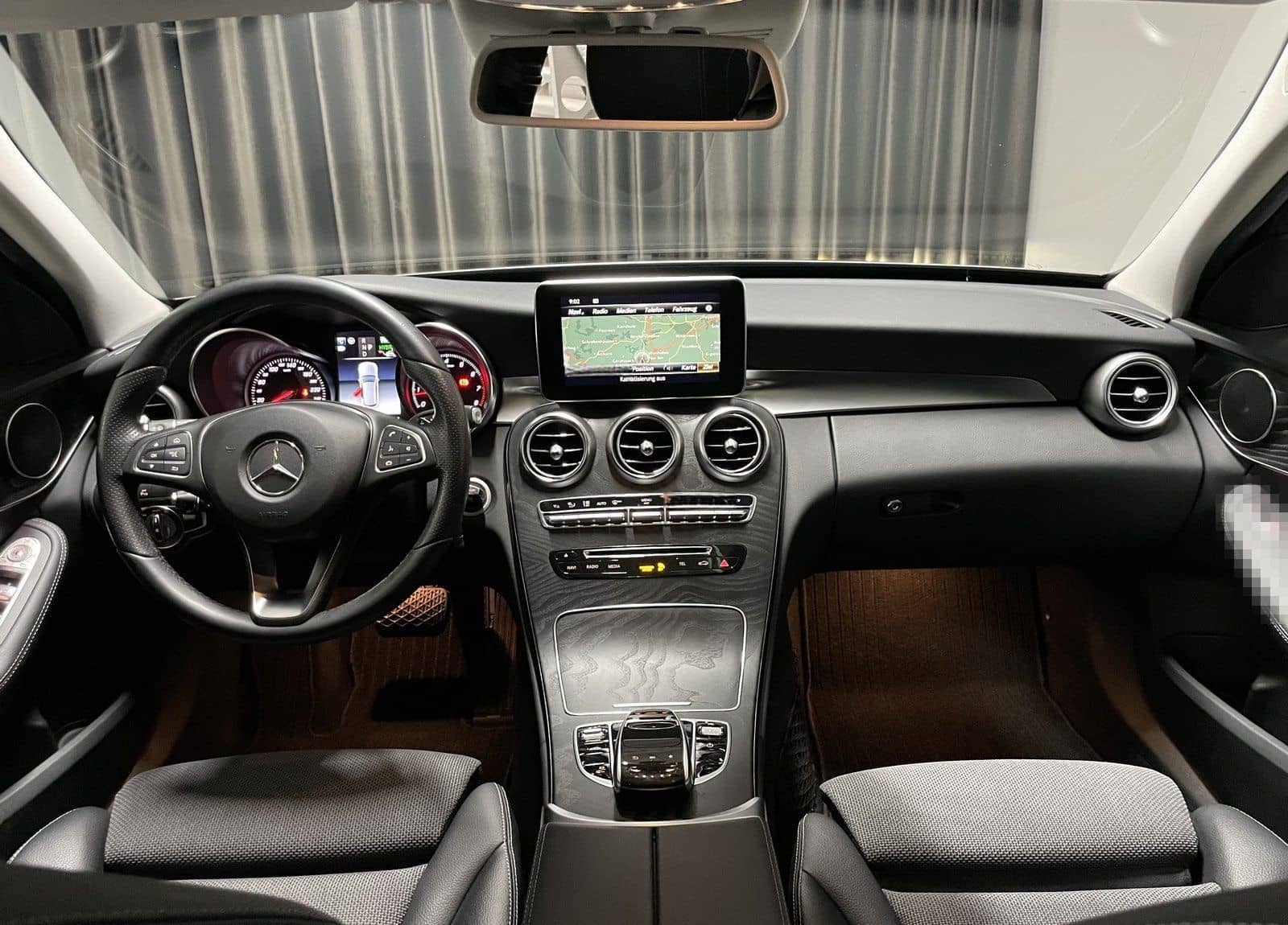 Mercedes-Benz C 350 e T Avantgarde Pano/Distr./COMAND/Totw/LED foto 5