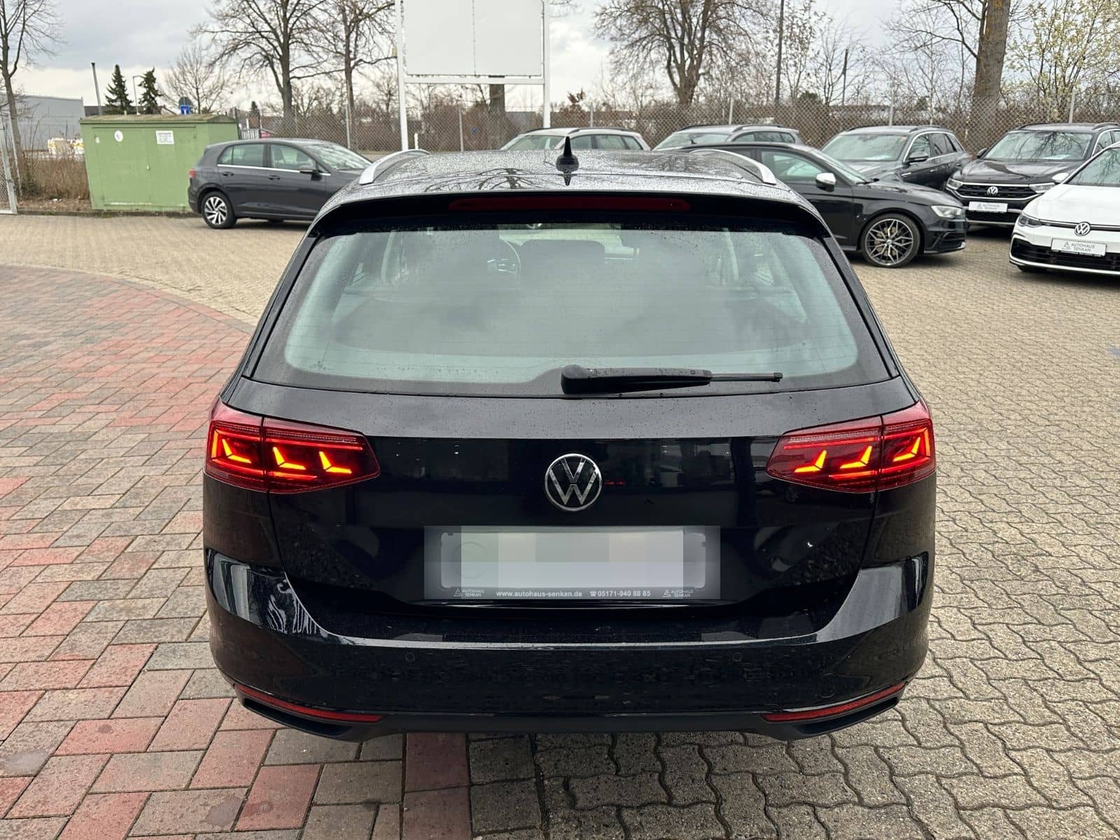 Volkswagen Passat 2.0 TDI DSG Variant Business*PANO*R-CAM* foto 9