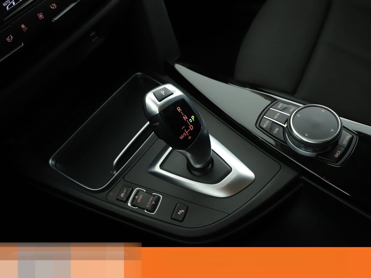 BMW 3er 320i Sport Line Aut.*NAVI*HEAD-UP*LED*TEMPO* foto 16