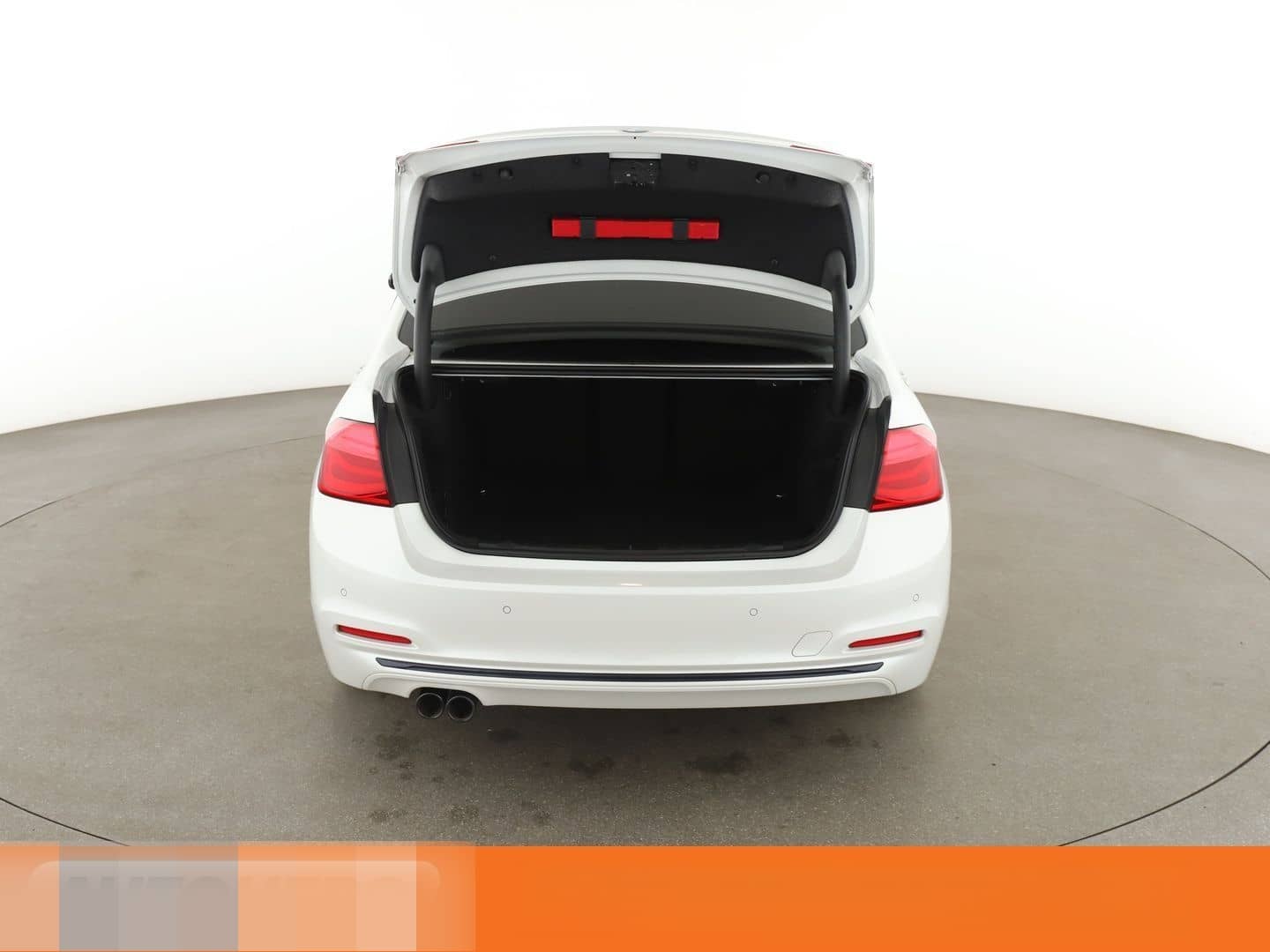 BMW 3er 320i Sport Line Aut.*NAVI*HEAD-UP*LED*TEMPO* foto 22