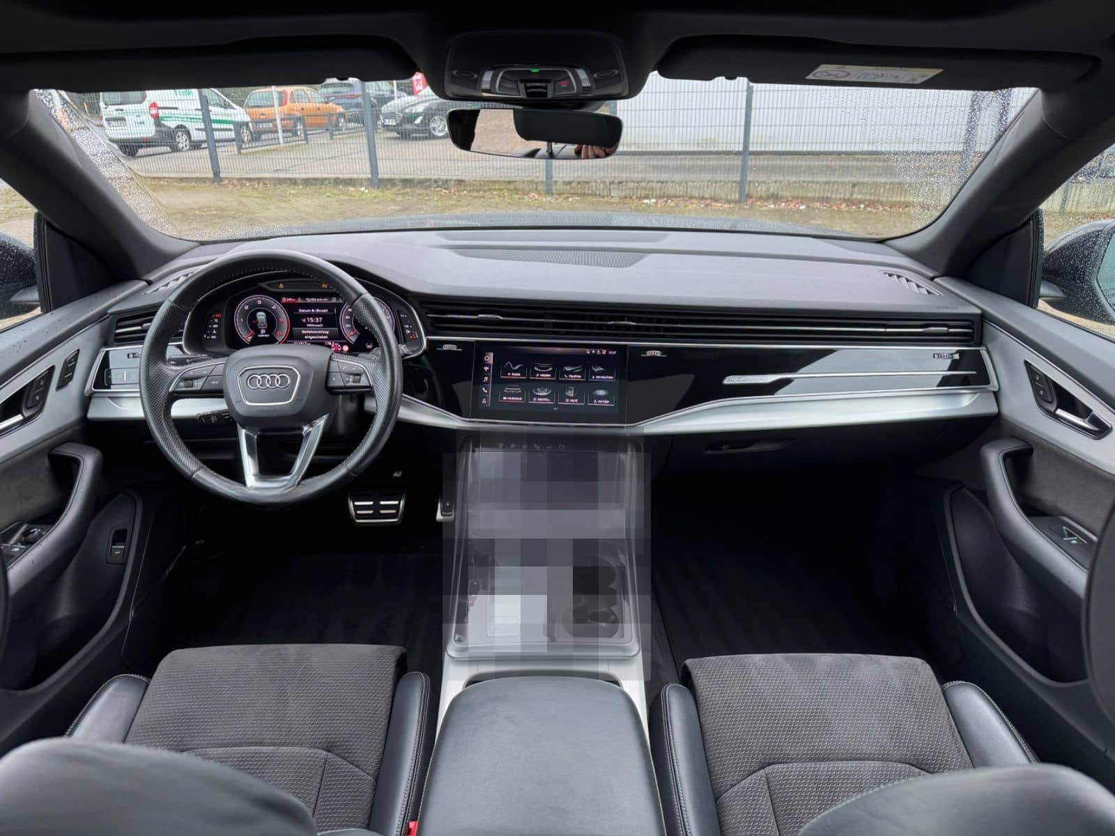 Audi Q8 50 TDI quattro foto 11