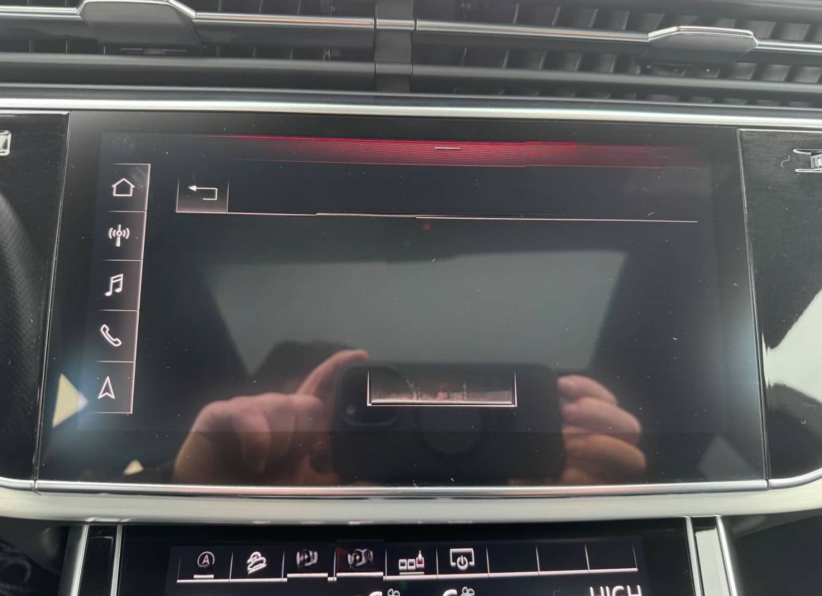 Audi Q8 50 TDI quattro foto 22