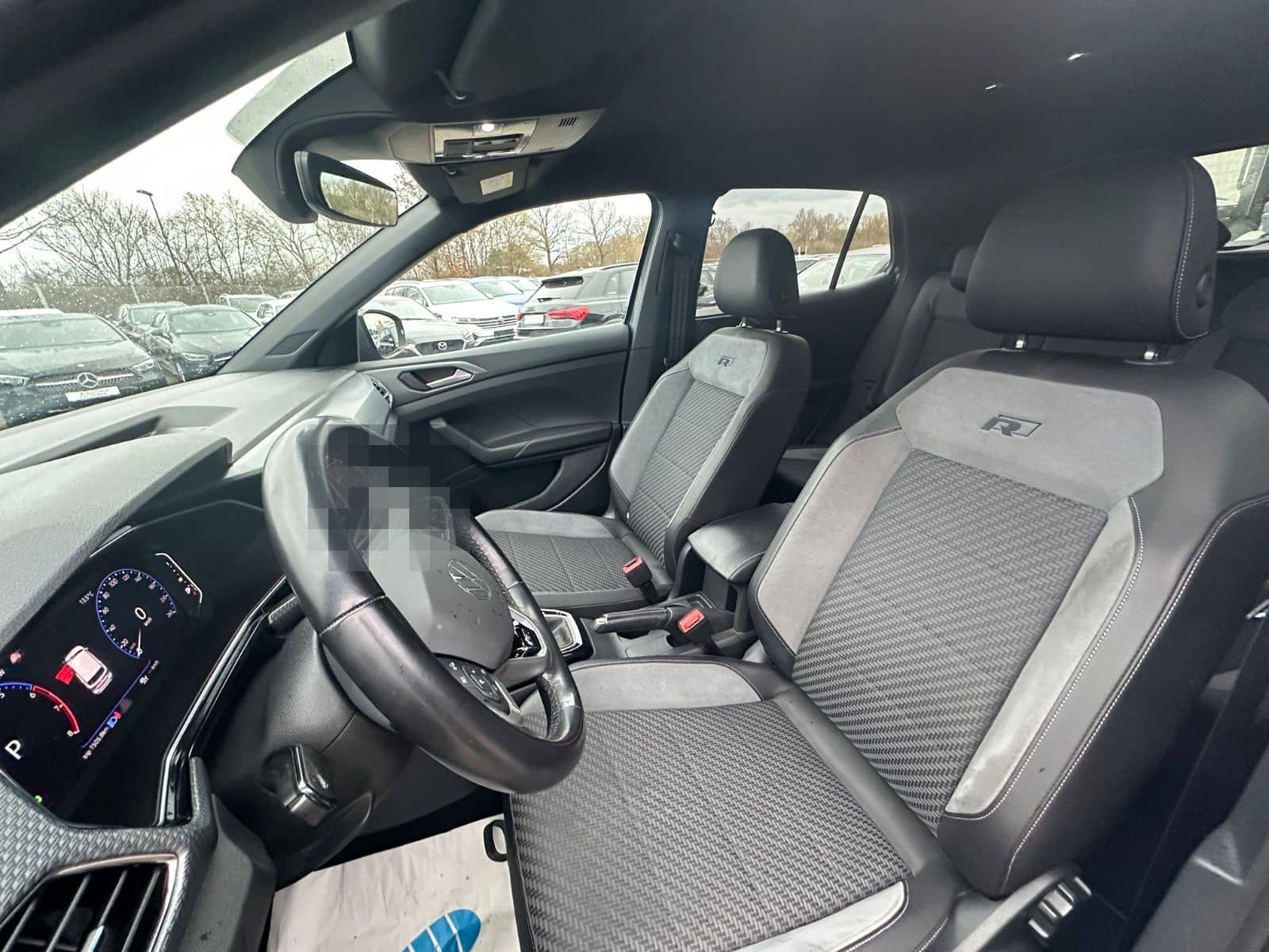 Volkswagen T-Cross 1.5 TSI DSG R-LINE*VIRTUAL*R-CAM*ACC*NAV foto 18