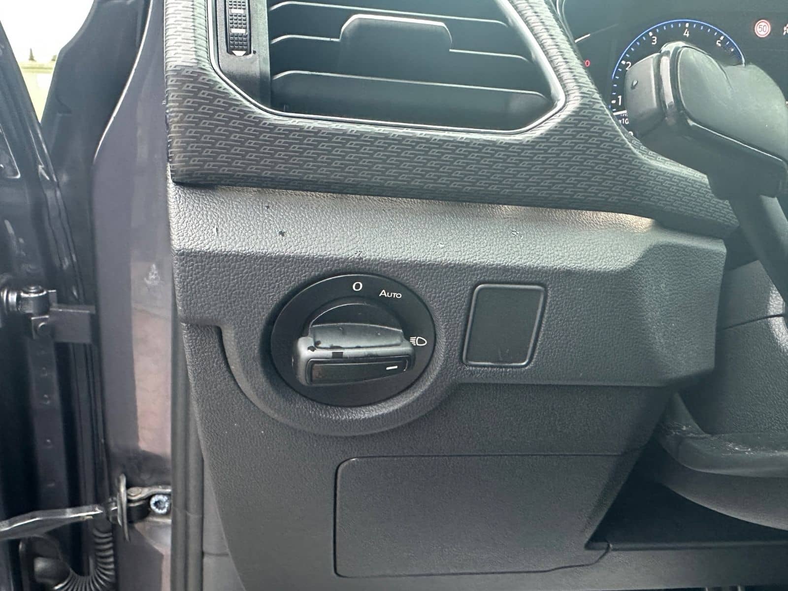 Volkswagen T-Cross 1.5 TSI DSG R-LINE*VIRTUAL*R-CAM*ACC*NAV foto 21