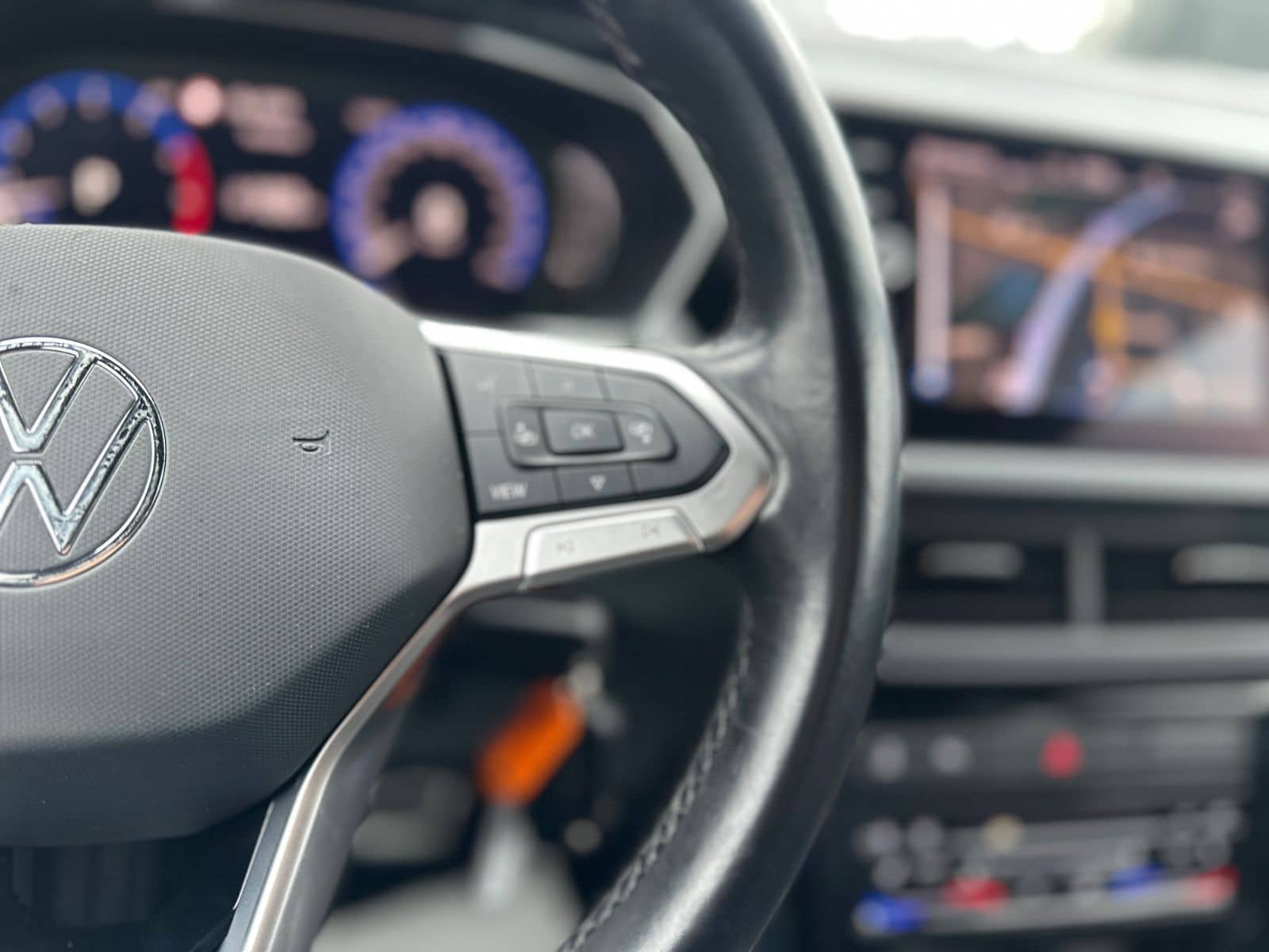 Volkswagen T-Cross 1.5 TSI DSG R-LINE*VIRTUAL*R-CAM*ACC*NAV foto 24