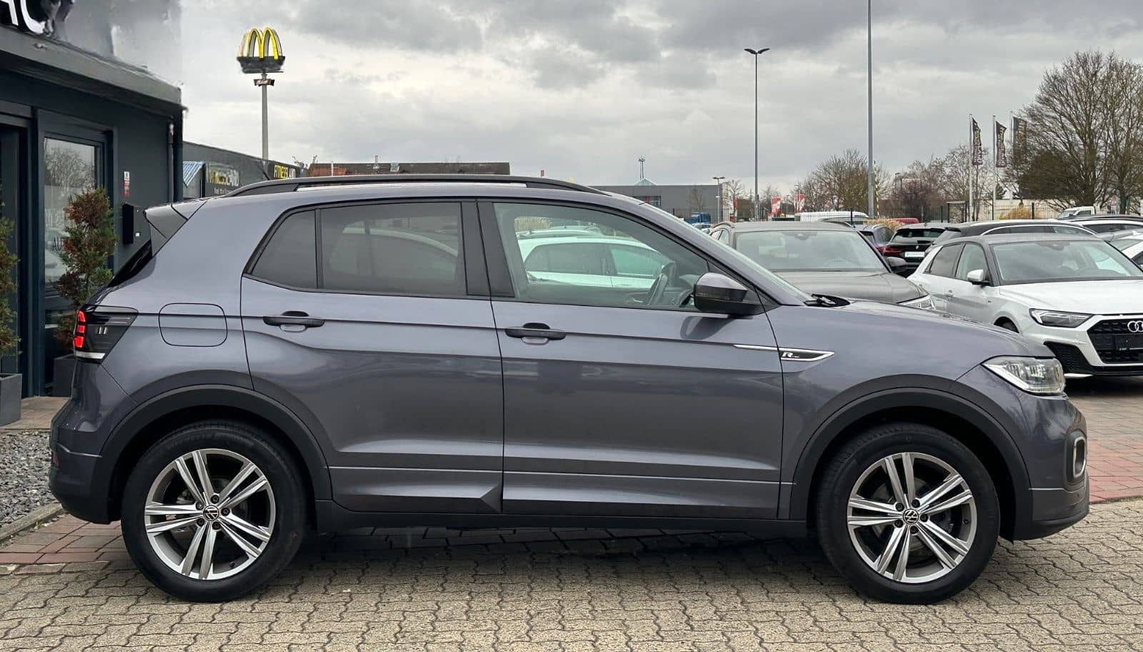 Volkswagen T-Cross 1.5 TSI DSG R-LINE*VIRTUAL*R-CAM*ACC*NAV foto 10