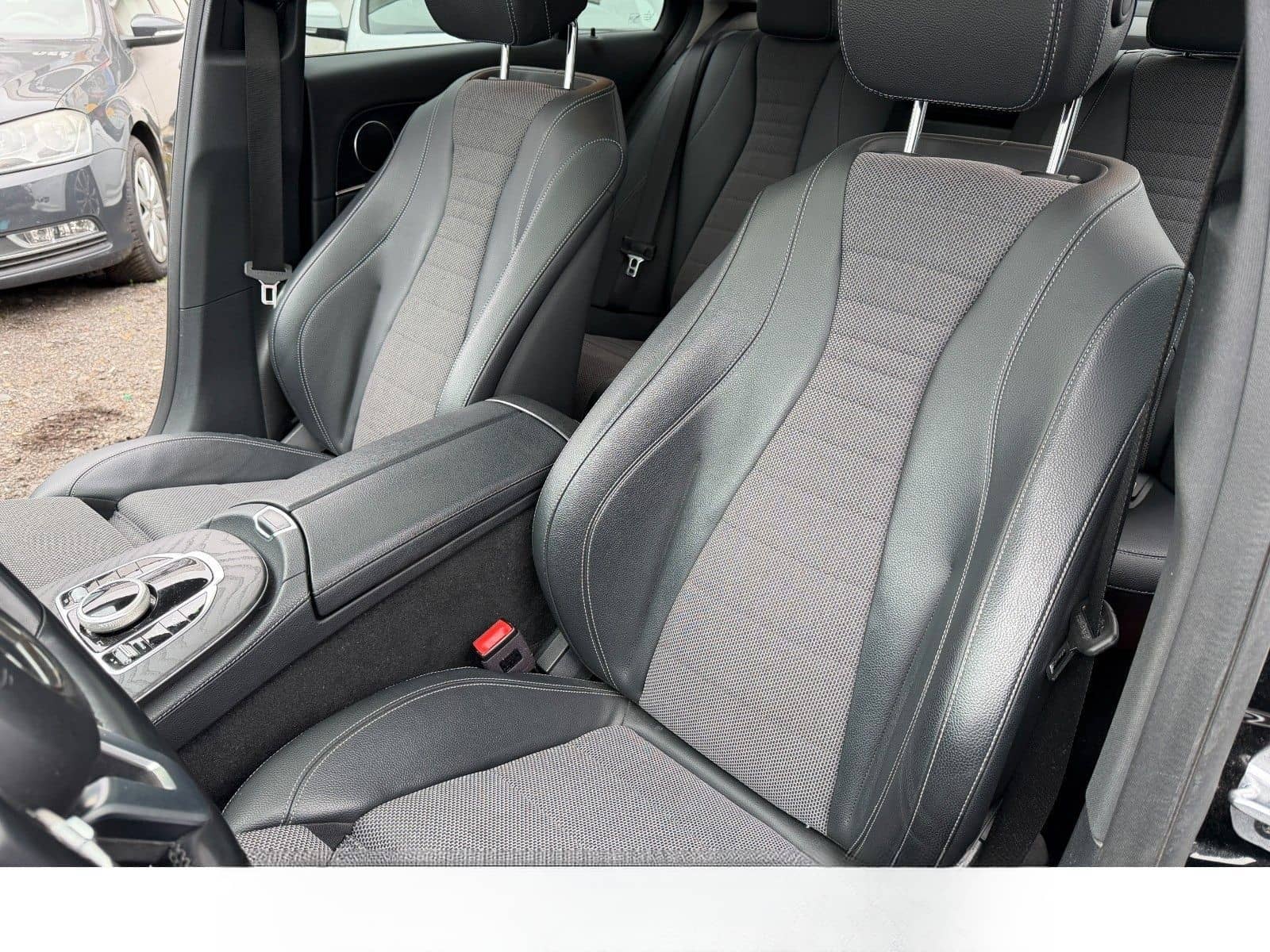 Mercedes-Benz E 220 d Avantgarde Navi Schiebedach LED foto 12