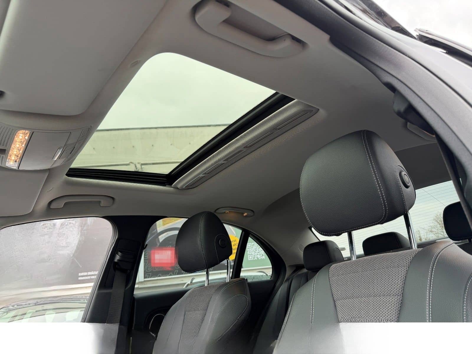 Mercedes-Benz E 220 d Avantgarde Navi Schiebedach LED foto 14