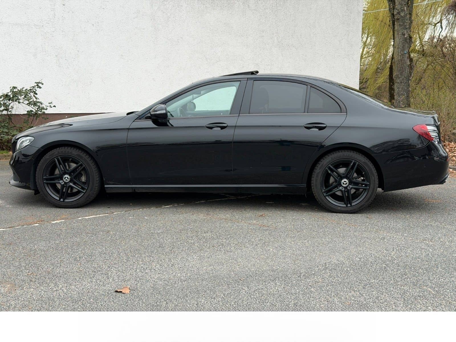 Mercedes-Benz E 220 d Avantgarde Navi Schiebedach LED foto 9