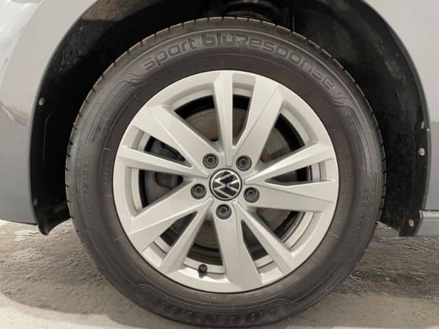 Volkswagen Touran 2.0 TDI DSG Comfortline  EU6d Navi LED AC foto 24