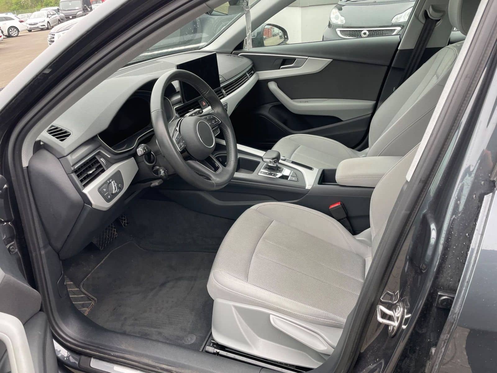 Audi A4 35 TFSI advanced foto 14