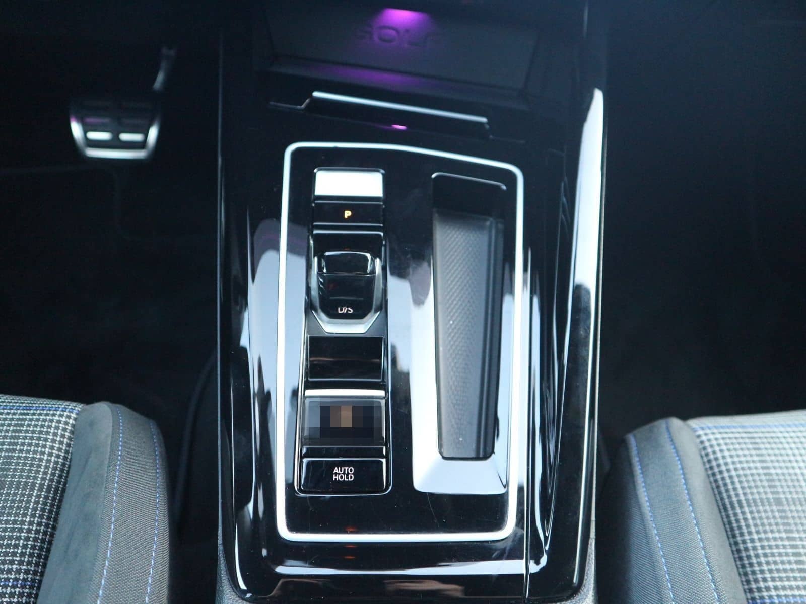 Volkswagen Golf GTE 1.5 TSI DSG eHybrid MATRIX HUD AREA VIE foto 11