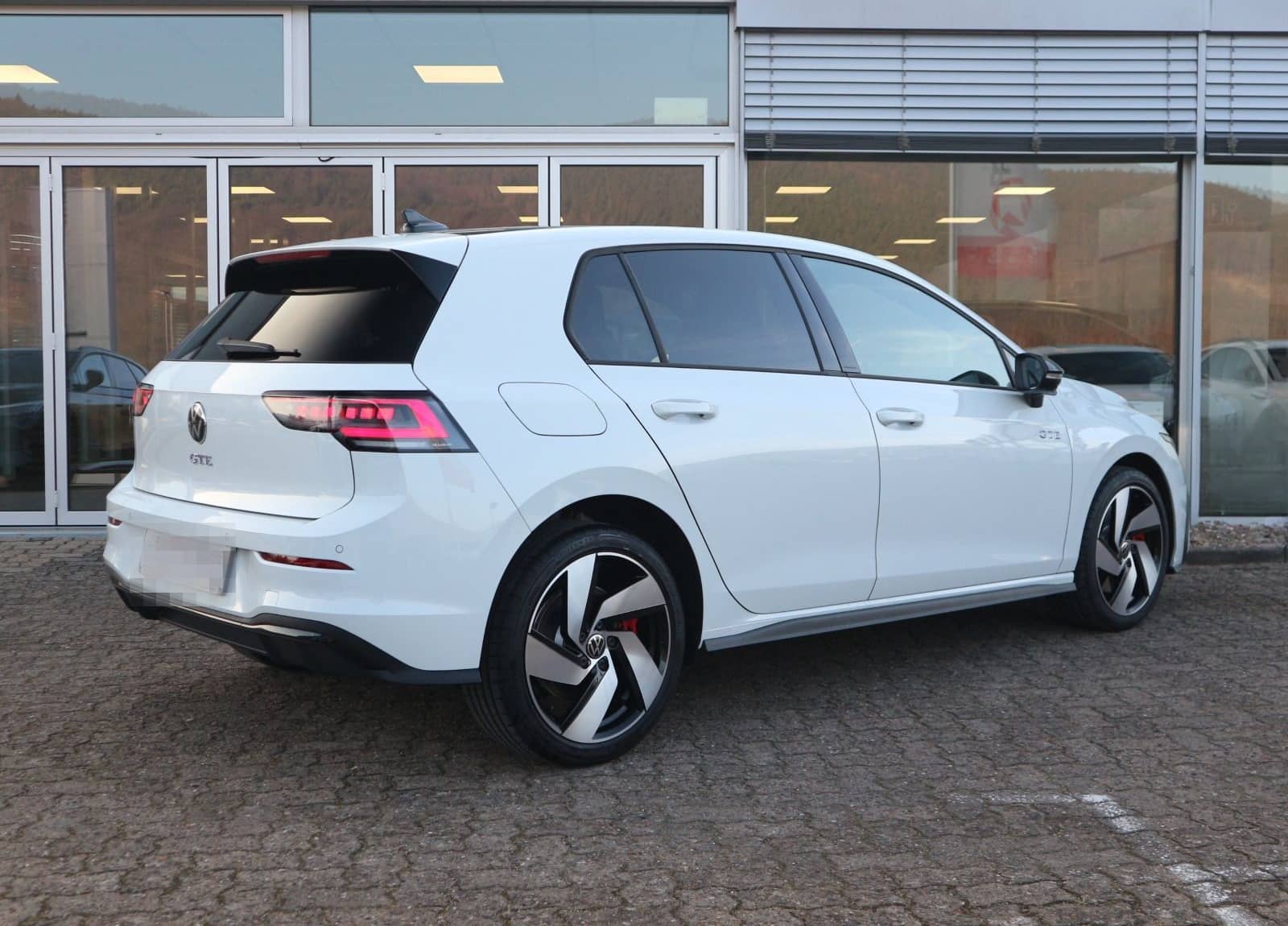 Volkswagen Golf GTE 1.5 TSI DSG eHybrid MATRIX HUD AREA VIE foto 6