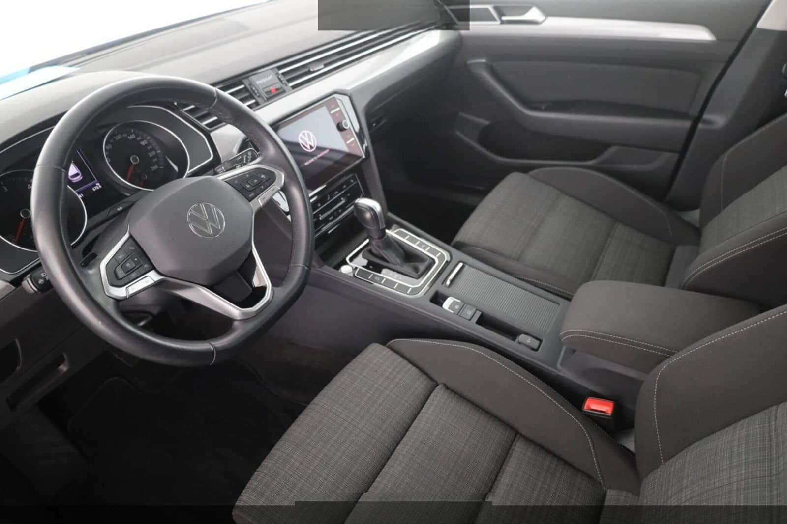 Volkswagen Passat Variant 2.0 TDI Business #AHK#LED#ACC#SHZ foto 10