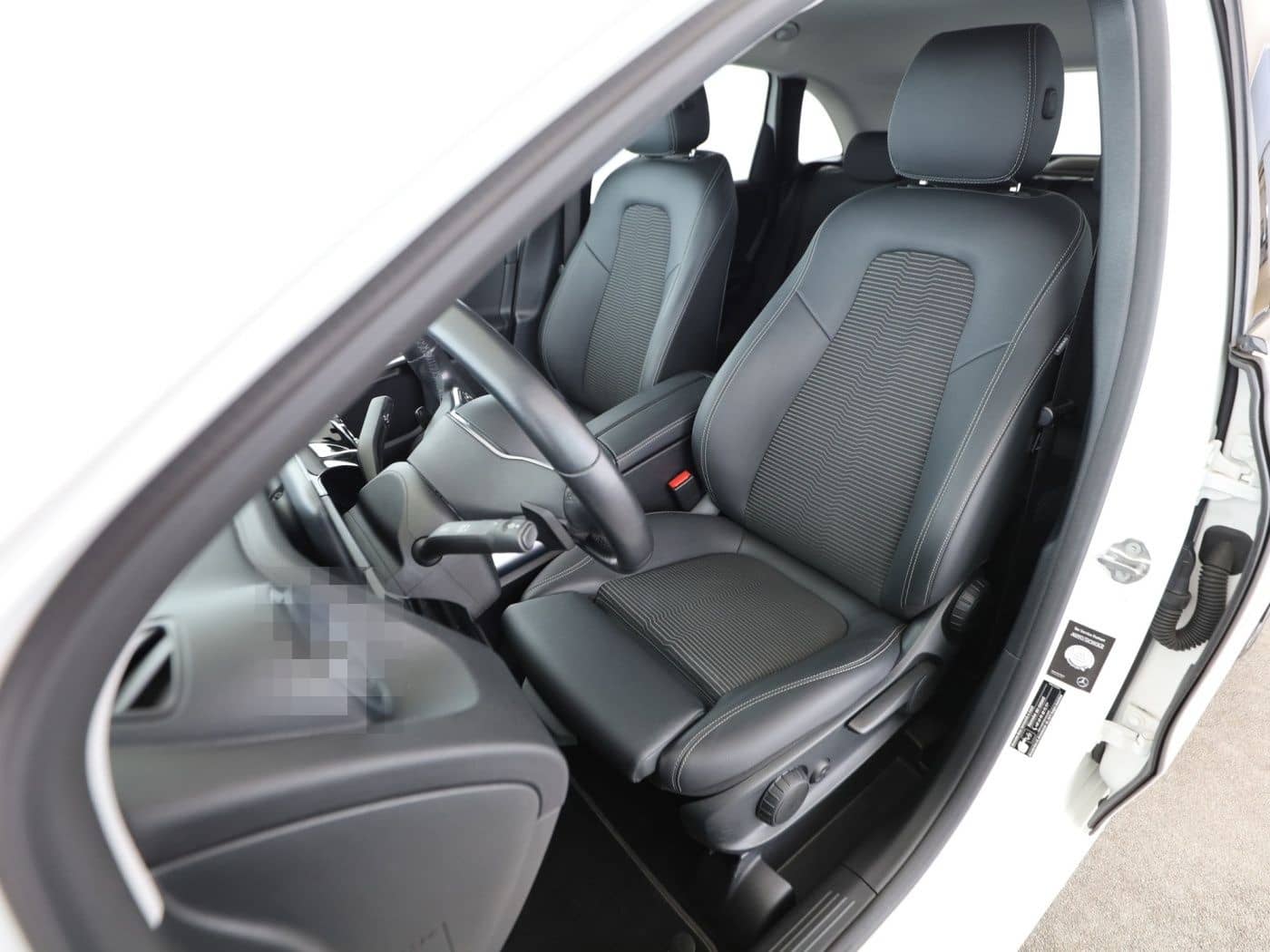 Mercedes-Benz B 250 e PROGRESSIVE+NIGHT+SPUR+CARPLAY+TEMPOMAT+ foto 21