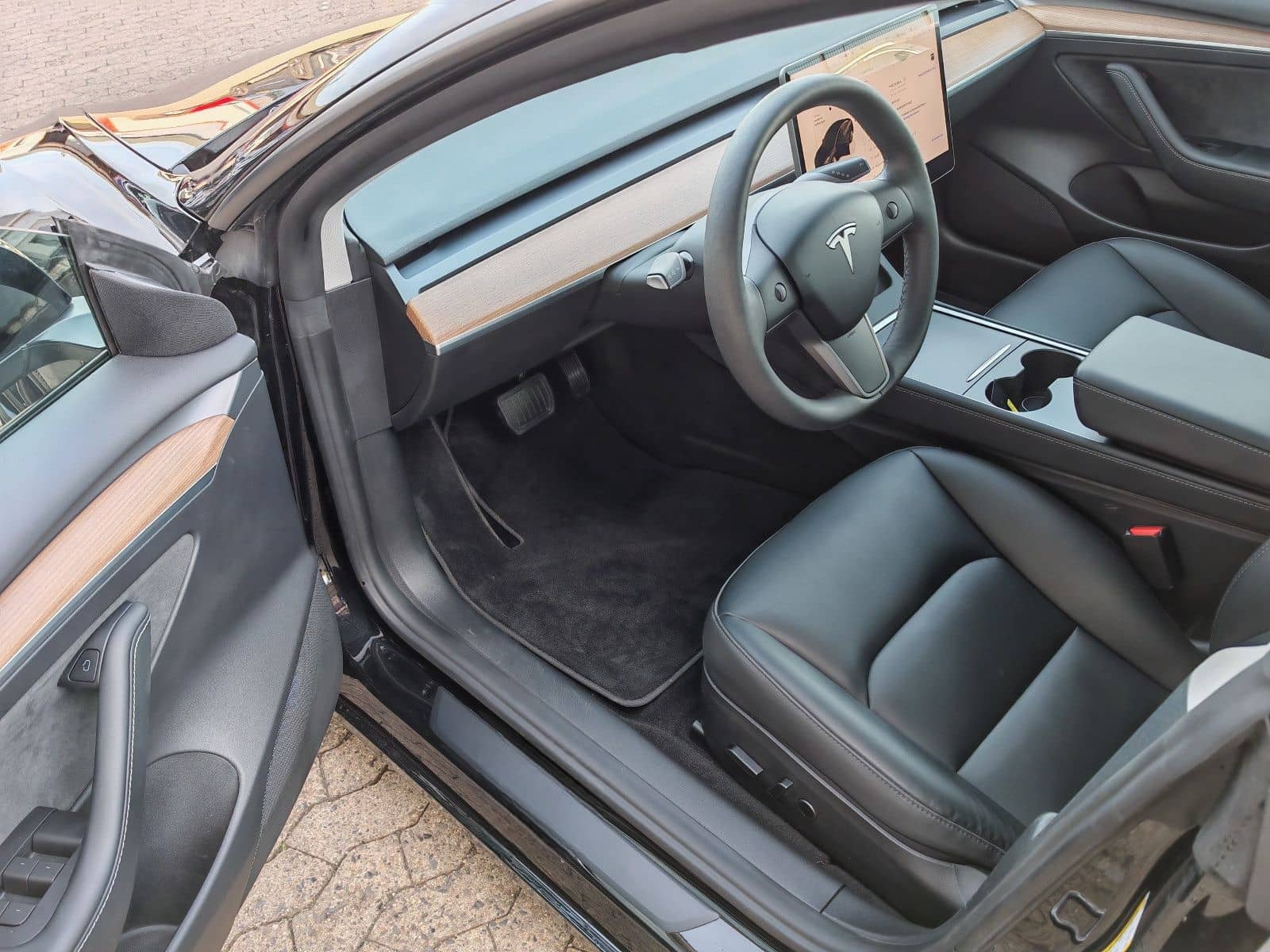 Tesla Model 3 Long Range AWD / 20" foto 2