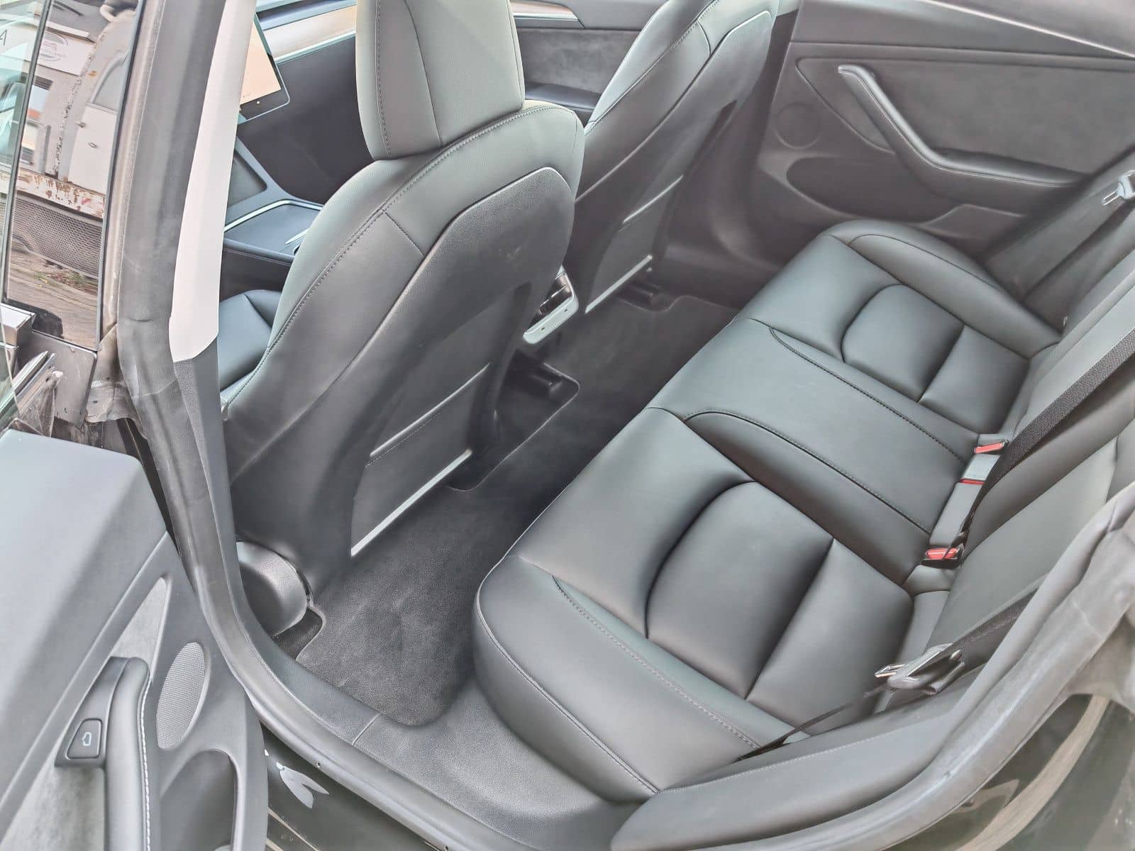 Tesla Model 3 Long Range AWD / 20" foto 7