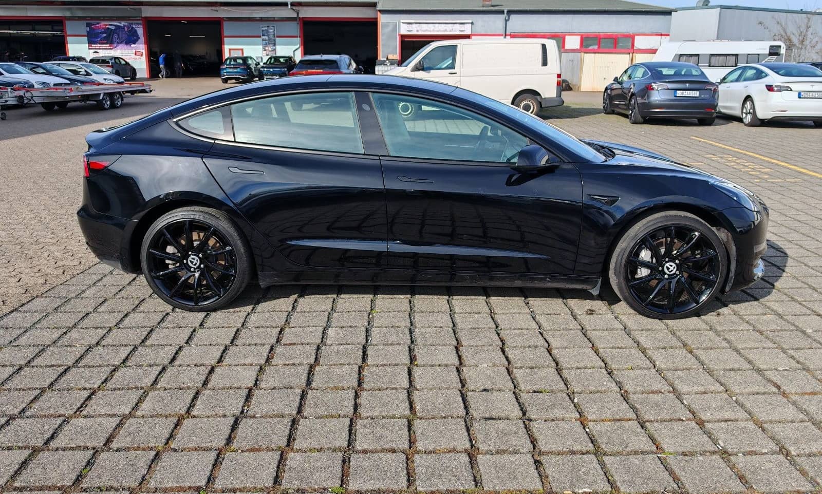 Tesla Model 3 Long Range AWD / 20" foto 10