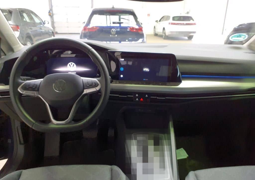 Volkswagen Golf VIII Lim. Life 2.0TDI foto 6