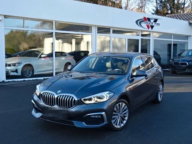 BMW 116d LUXURY,LEDER,NAVI,LED,AUTOM,KAMERA,1HAND foto 1